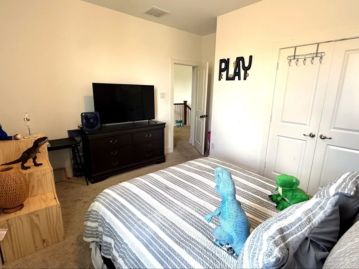 Single Family Residence For Sale in Denton County , 3131 Renmuir Drive, Prosper, Texas 75078, 4 Bedroom, 4 Bathroom, 3 Garage spaces, 2,721 Sqft, built in 2020, mls#21411760, Real Estate Agent in Prosper, Homes For Sale in Denton county, Homes For Sale in Prosper, Realtor in Prosper Texas, Real Estate Brokerage Independent Realty Texas, Luminita Cordes Realtor
