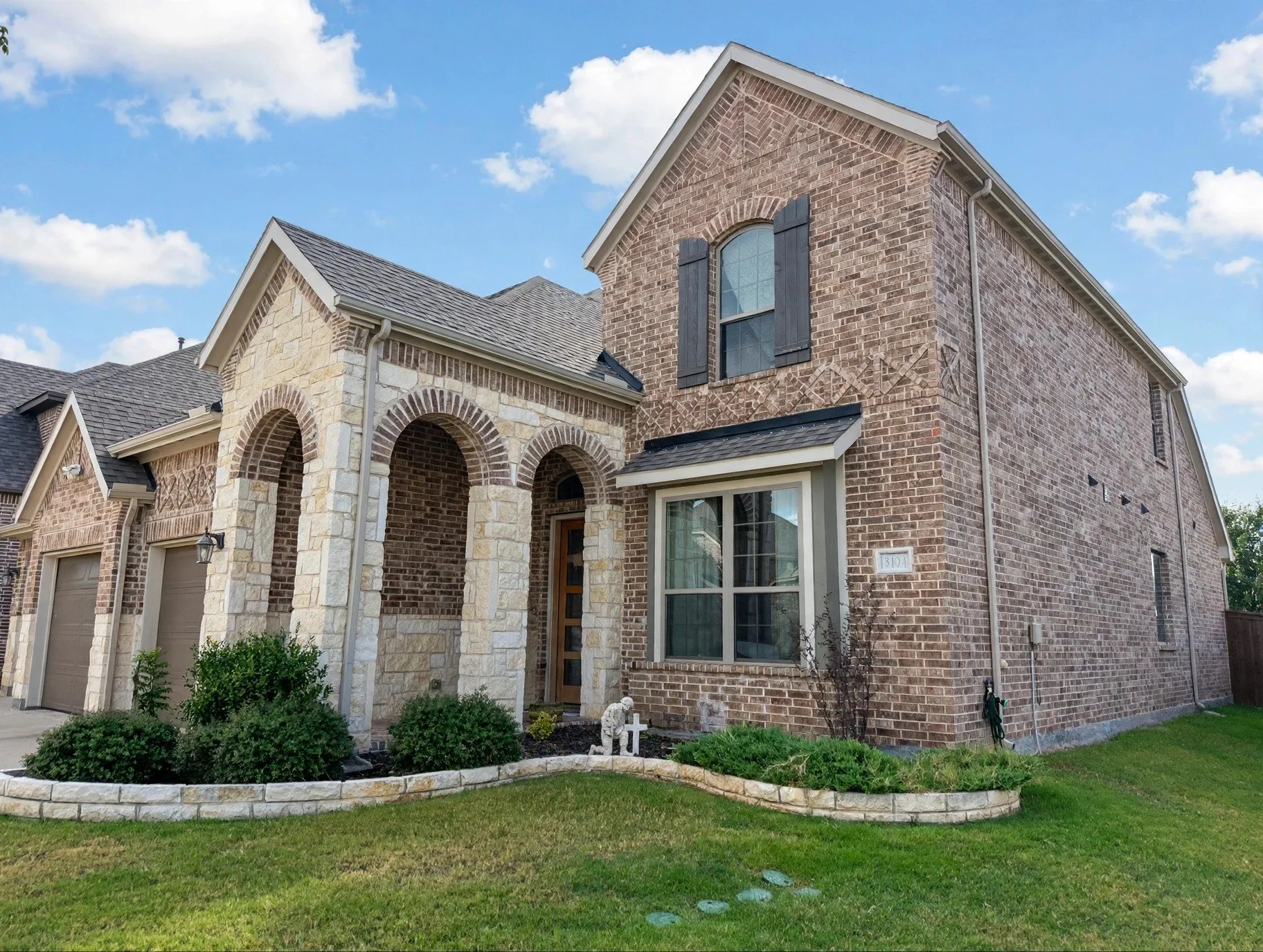 Single Family Residence For Sale in Denton County , 3131 Renmuir Drive, Prosper, Texas 75078, 4 Bedroom, 4 Bathroom, 3 Garage spaces, 2,721 Sqft, built in 2020, mls#21411760, Real Estate Agent in Prosper, Homes For Sale in Denton county, Homes For Sale in Prosper, Realtor in Prosper Texas, Real Estate Brokerage Independent Realty Texas, Luminita Cordes Realtor