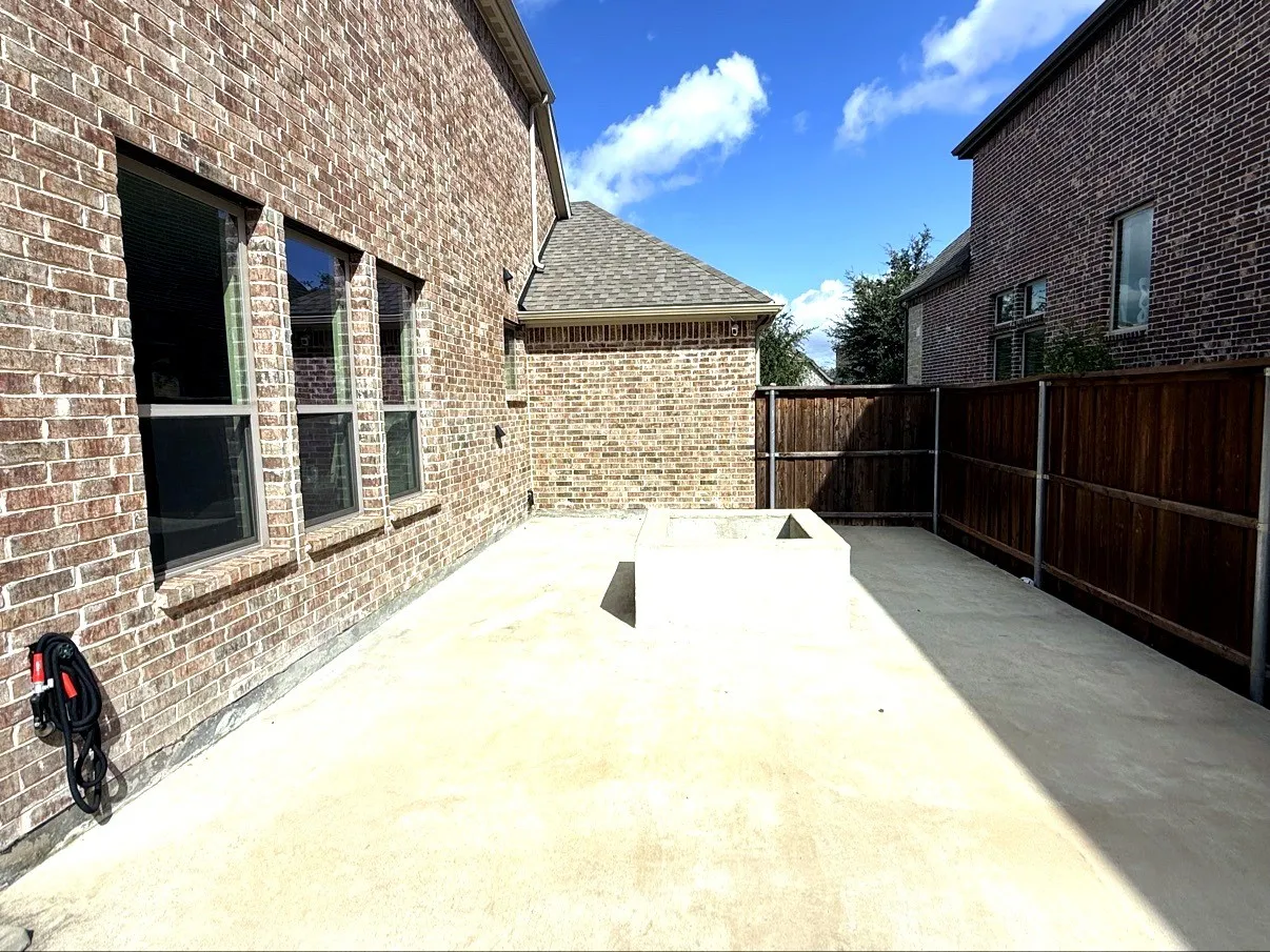 Single Family Residence For Sale in Denton County , 3131 Renmuir Drive, Prosper, Texas 75078, 4 Bedroom, 4 Bathroom, 3 Garage spaces, 2,721 Sqft, built in 2020, mls#21411760, Real Estate Agent in Prosper, Homes For Sale in Denton county, Homes For Sale in Prosper, Realtor in Prosper Texas, Real Estate Brokerage Independent Realty Texas, Luminita Cordes Realtor