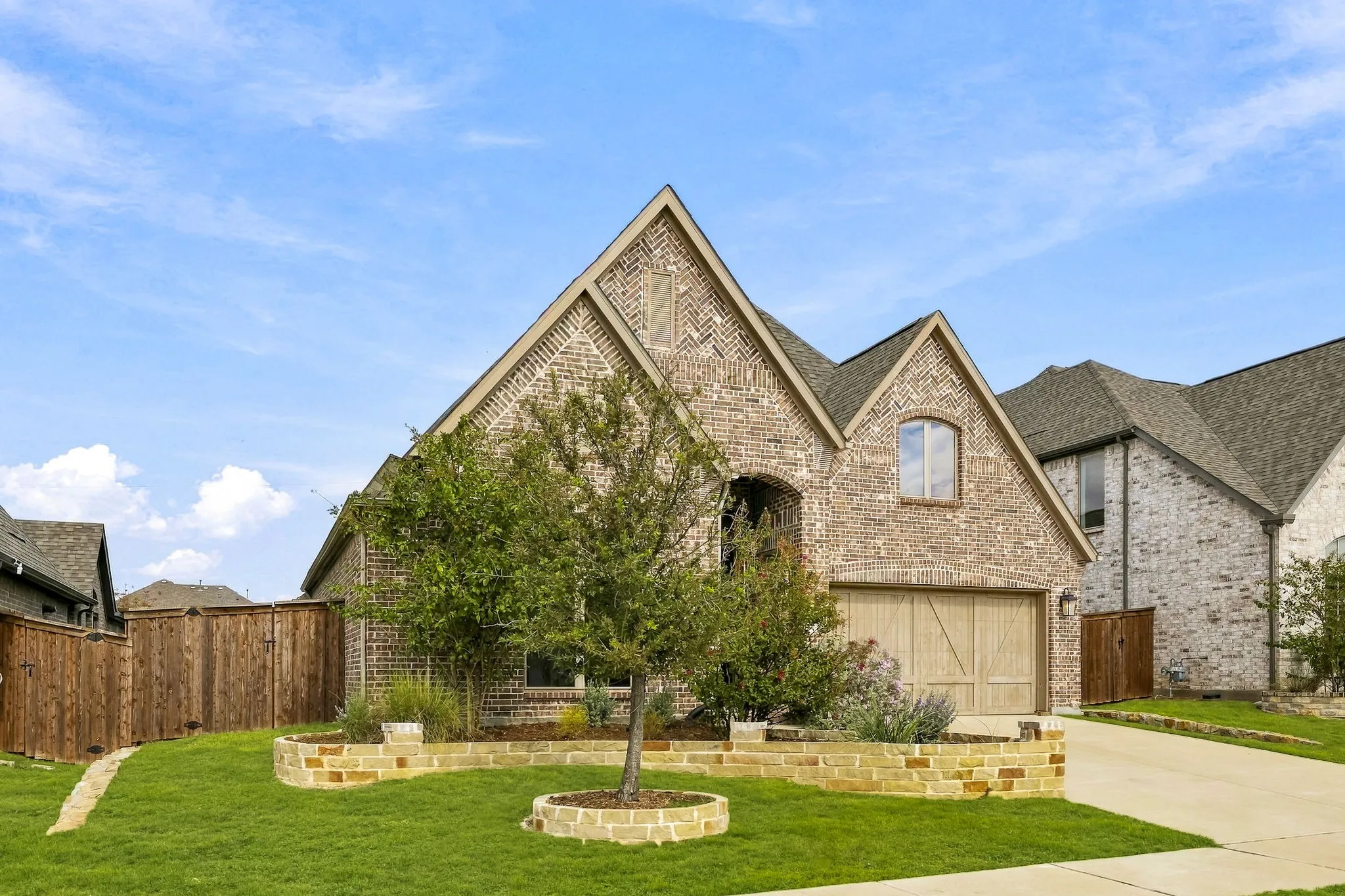 Single Family Residence For Sale in Collin County , 2270 Macy Way, Prosper, Texas 75078, 4 Bedroom, 3 Bathroom, 3 Garage spaces, 2,504 Sqft, built in 2022, mls#21411294, Real Estate Agent in Prosper, Homes For Sale in Collin county, Homes For Sale in Prosper, Realtor in Prosper Texas, Real Estate Brokerage Independent Realty Texas, Luminita Cordes Realtor
