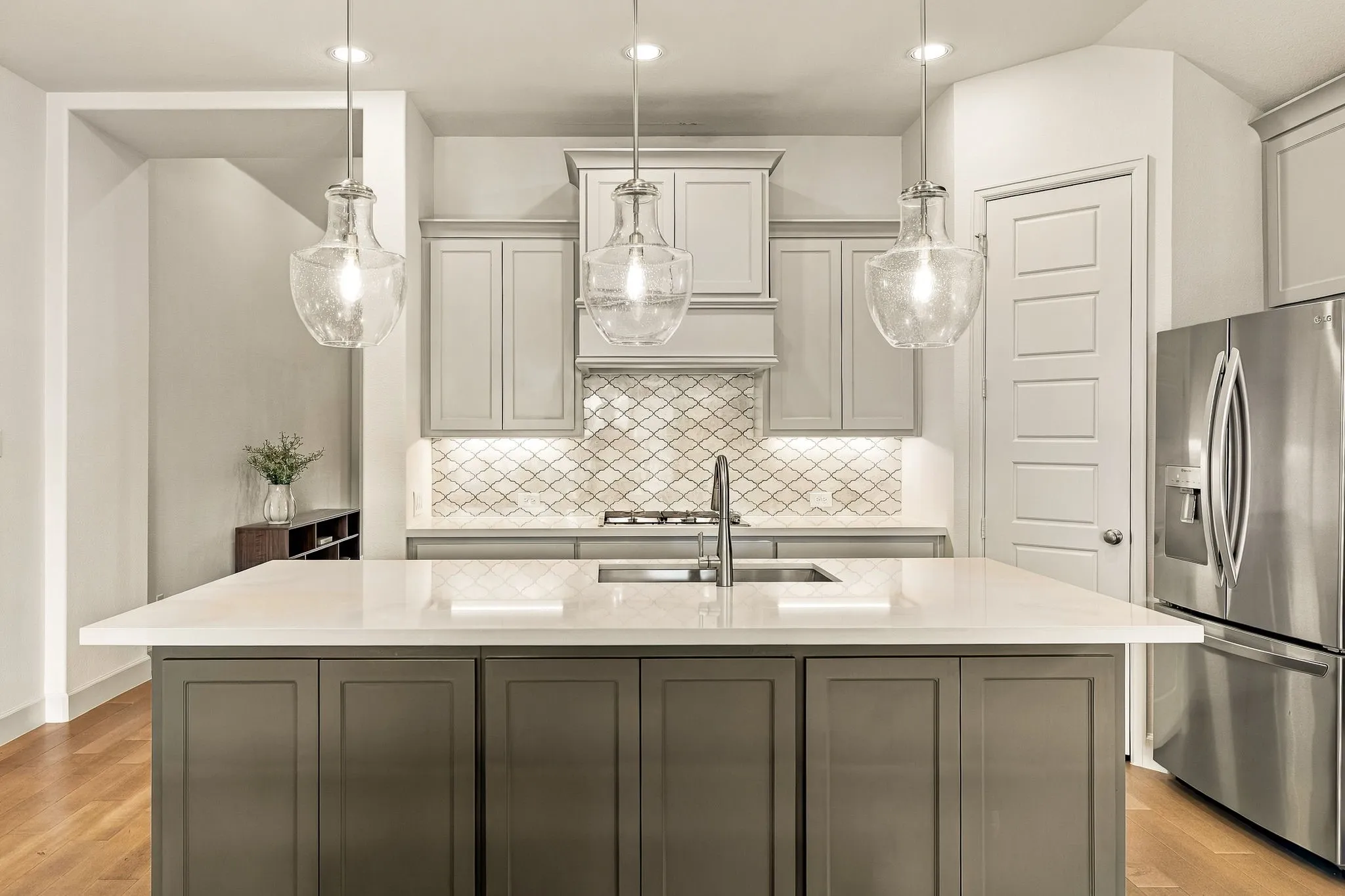 Single Family Residence For Sale in Collin County , 2270 Macy Way, Prosper, Texas 75078, 4 Bedroom, 3 Bathroom, 3 Garage spaces, 2,504 Sqft, built in 2022, mls#21411294, Real Estate Agent in Prosper, Homes For Sale in Collin county, Homes For Sale in Prosper, Realtor in Prosper Texas, Real Estate Brokerage Independent Realty Texas, Luminita Cordes Realtor