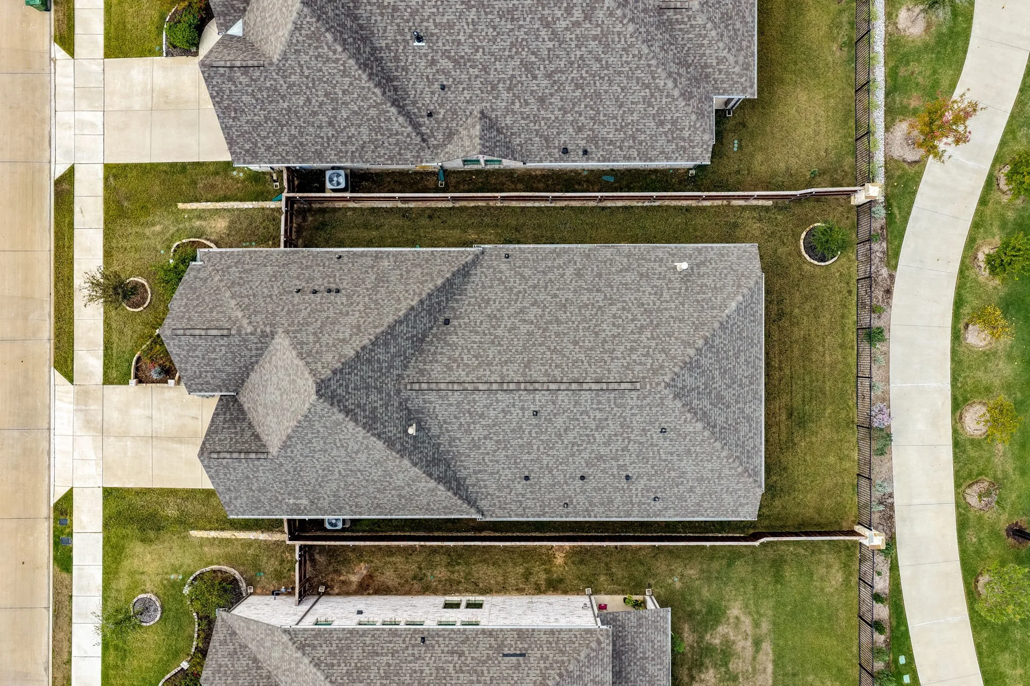 Single Family Residence For Sale in Collin County , 2270 Macy Way, Prosper, Texas 75078, 4 Bedroom, 3 Bathroom, 3 Garage spaces, 2,504 Sqft, built in 2022, mls#21411294, Real Estate Agent in Prosper, Homes For Sale in Collin county, Homes For Sale in Prosper, Realtor in Prosper Texas, Real Estate Brokerage Independent Realty Texas, Luminita Cordes Realtor