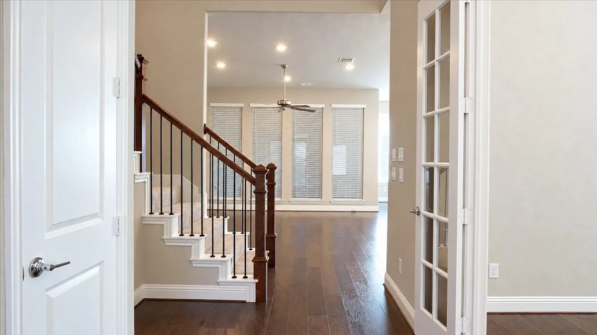 Single Family Residence For Sale in Denton County , 306 Driftwood Lane, Argyle, Texas 76226, 4 Bedroom, 4 Bathroom, 2 Garage spaces, 2,696 Sqft, built in 2021, mls#21412361, Real Estate Agent in Argyle, Homes For Sale in Denton county, Homes For Sale in Argyle, Realtor in Argyle Texas, Real Estate Brokerage Independent Realty Texas, Luminita Cordes Realtor