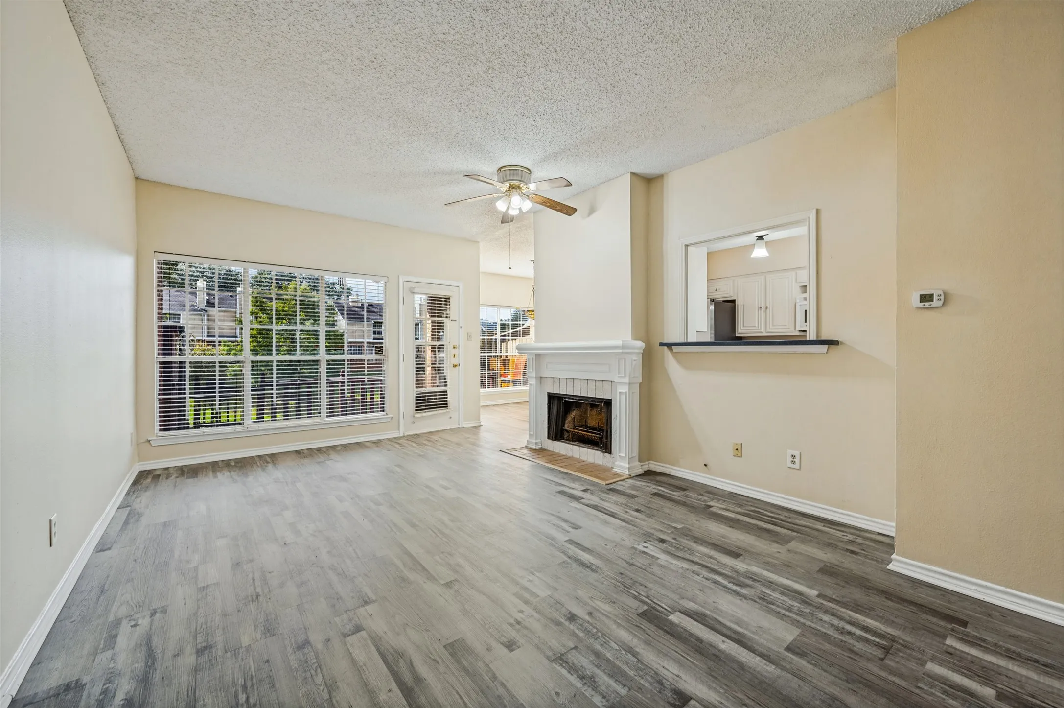 Townhouse For Sale in Dallas County , 2320 Northlake Court, Irving, Texas 75038, 2 Bedroom, 3 Bathroom, Garage spaces, 1,292 Sqft, built in 1983, mls#21413551, Real Estate Agent in Irving, Homes For Sale in Dallas county, Homes For Sale in Irving, Realtor in Irving Texas, Real Estate Brokerage Independent Realty Texas, Luminita Cordes Realtor