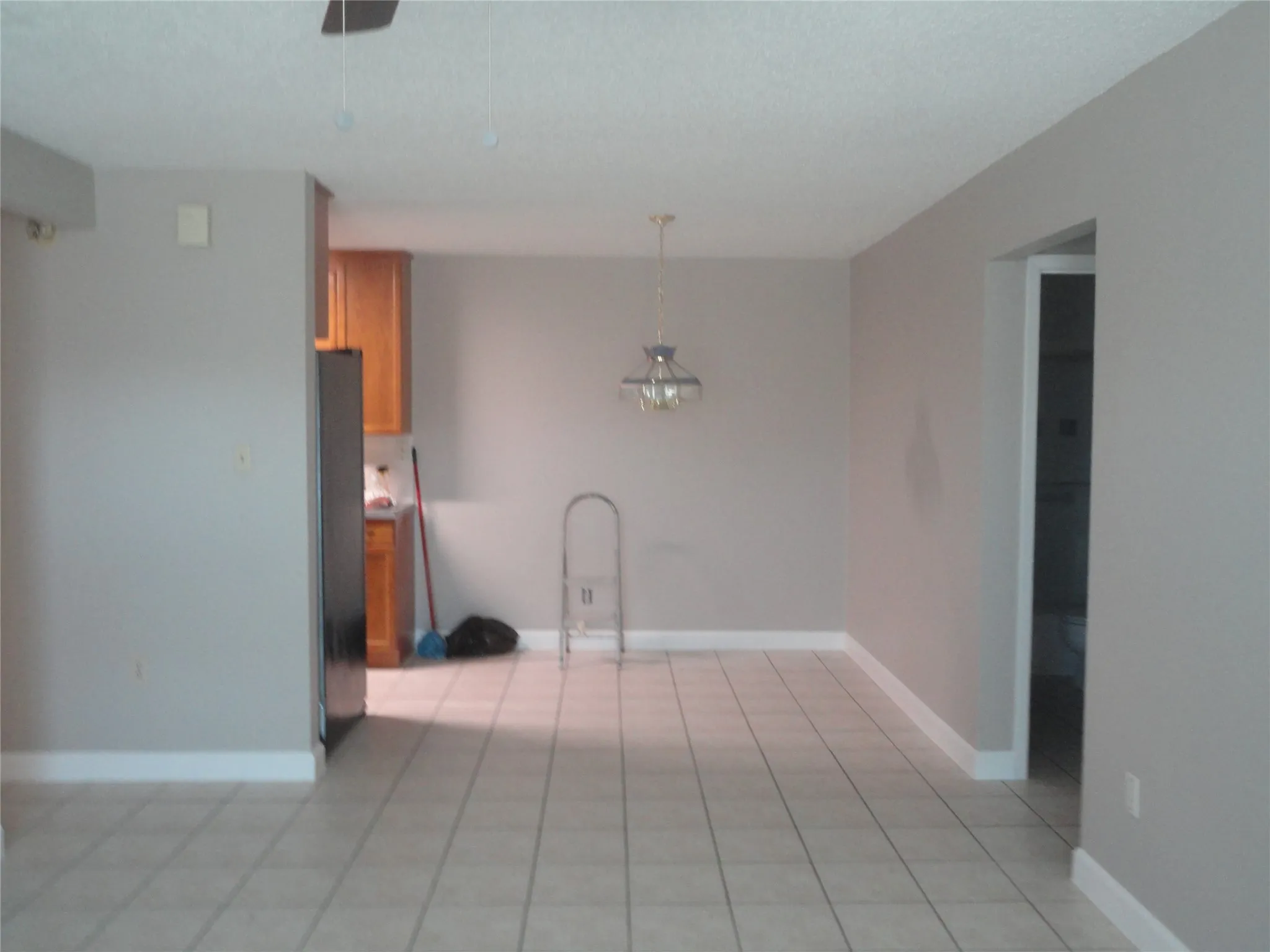 Condominium For Rent in Dallas County , 2200 E Trinity Mills Road 403, Carrollton, Texas 75006, 2 Bedroom, 2 Bathroom, Garage spaces, 892 Sqft, built in 1980, mls#21412402, Real Estate Agent in Carrollton, Homes For Rent in Dallas county, Homes For Rent in Carrollton, Realtor in Carrollton Texas, Real Estate Brokerage Independent Realty Texas, Luminita Cordes Realtor