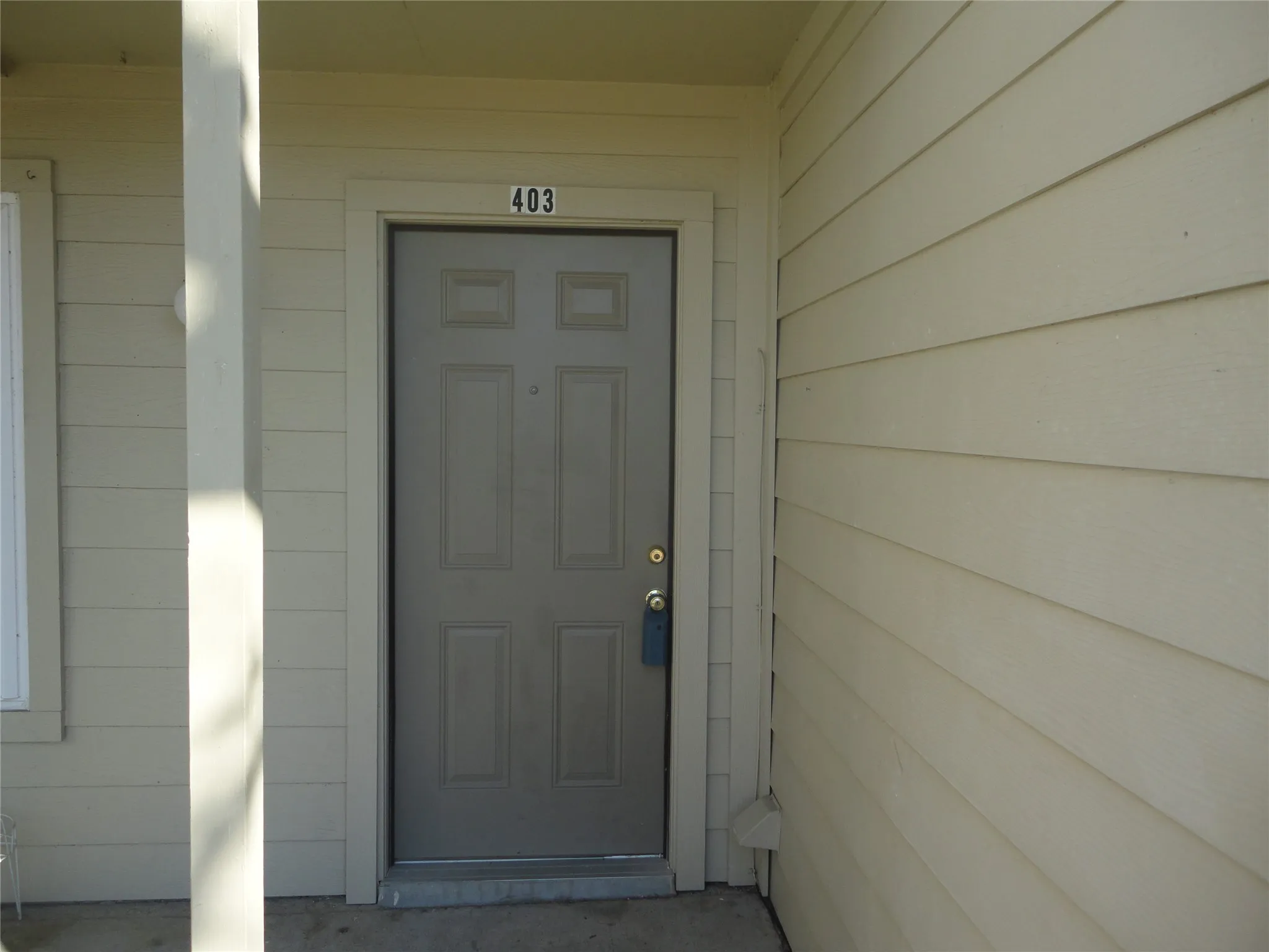 Condominium For Rent in Dallas County , 2200 E Trinity Mills Road 403, Carrollton, Texas 75006, 2 Bedroom, 2 Bathroom, Garage spaces, 892 Sqft, built in 1980, mls#21412402, Real Estate Agent in Carrollton, Homes For Rent in Dallas county, Homes For Rent in Carrollton, Realtor in Carrollton Texas, Real Estate Brokerage Independent Realty Texas, Luminita Cordes Realtor