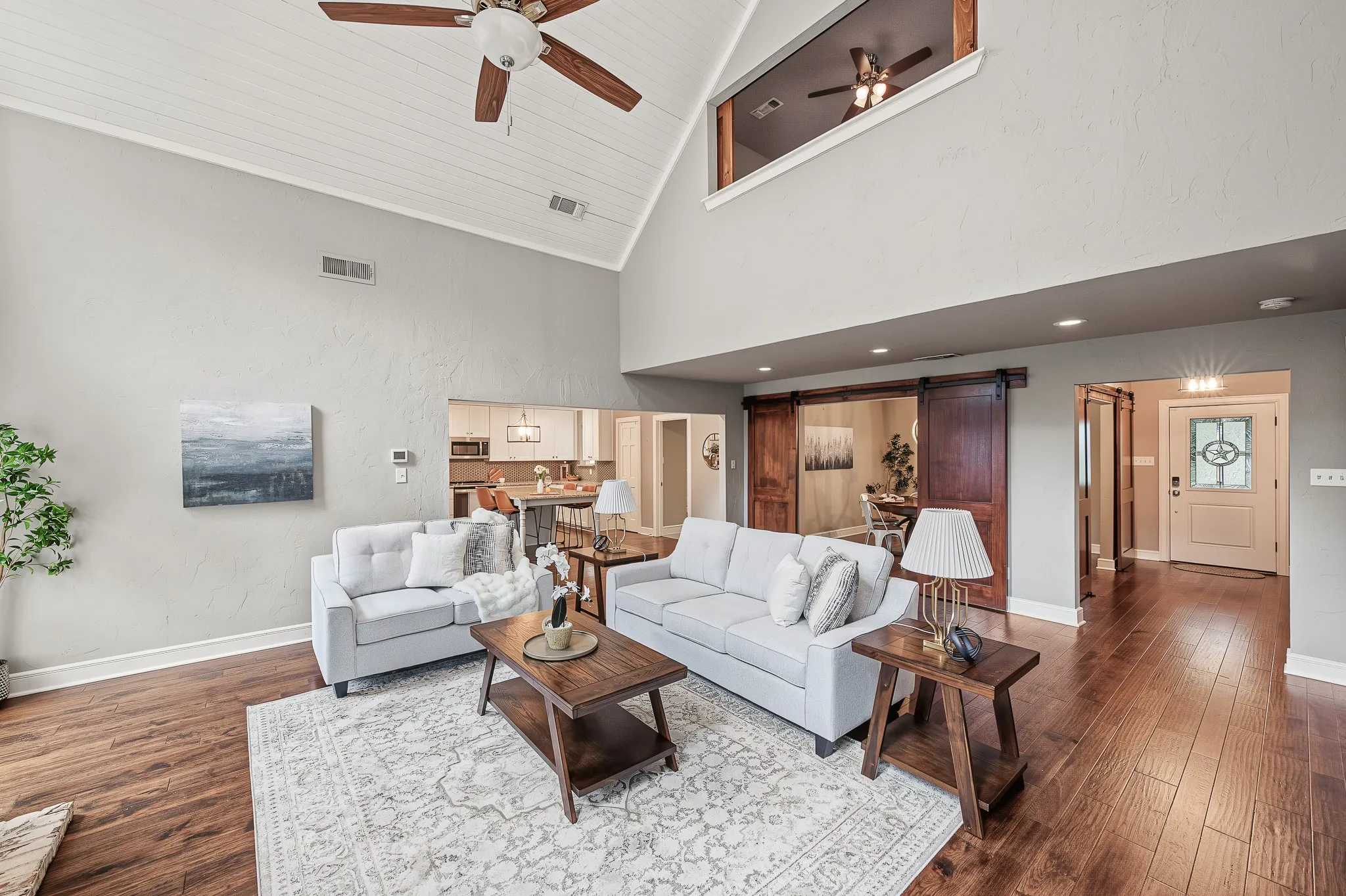 Single Family Residence For Sale in Denton County , 901 Pioneer Circle W, Argyle, Texas 76226, 3 Bedroom, 3 Bathroom, 2 Garage spaces, 2,570 Sqft, built in 1987, mls#21413570, Real Estate Agent in Argyle, Homes For Sale in Denton county, Homes For Sale in Argyle, Realtor in Argyle Texas, Real Estate Brokerage Independent Realty Texas, Luminita Cordes Realtor