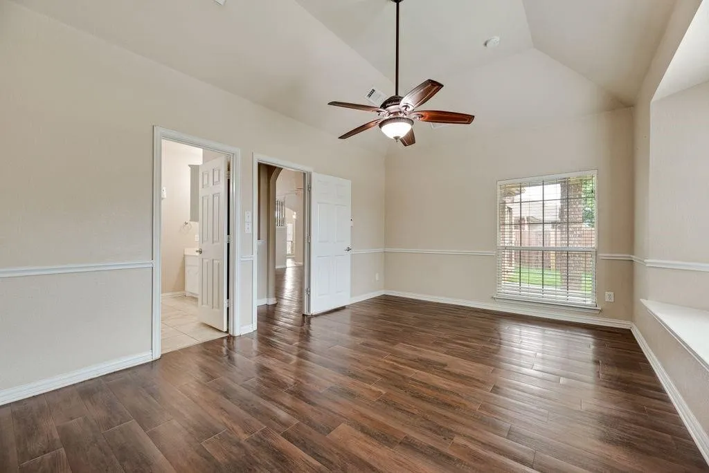 Single Family Residence For Sale in Denton County , 1404 Ashby Drive, Lewisville, Texas 75067, 5 Bedroom, 3 Bathroom, 2 Garage spaces, 2,556 Sqft, built in 2013, mls#21413356, Real Estate Agent in Lewisville, Homes For Sale in Denton county, Homes For Sale in Lewisville, Realtor in Lewisville Texas, Real Estate Brokerage Independent Realty Texas, Luminita Cordes Realtor