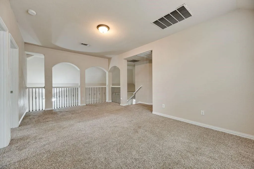 Single Family Residence For Sale in Denton County , 1404 Ashby Drive, Lewisville, Texas 75067, 5 Bedroom, 3 Bathroom, 2 Garage spaces, 2,556 Sqft, built in 2013, mls#21413356, Real Estate Agent in Lewisville, Homes For Sale in Denton county, Homes For Sale in Lewisville, Realtor in Lewisville Texas, Real Estate Brokerage Independent Realty Texas, Luminita Cordes Realtor