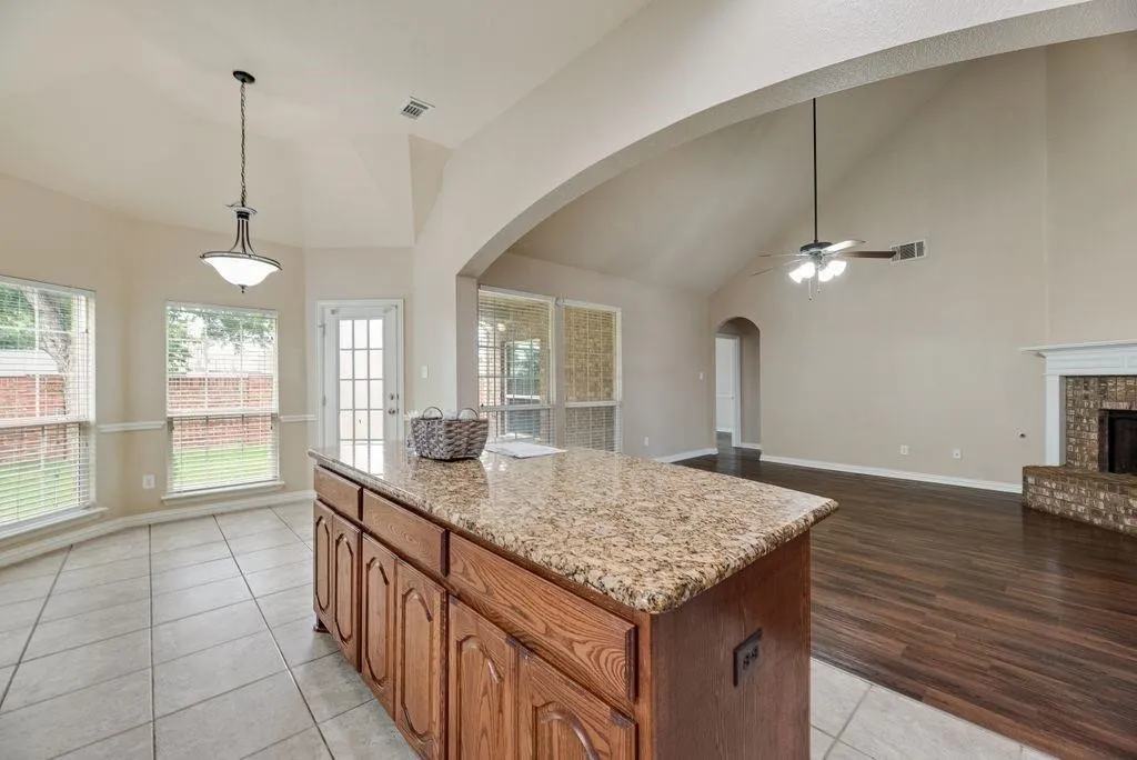 Single Family Residence For Sale in Denton County , 1404 Ashby Drive, Lewisville, Texas 75067, 5 Bedroom, 3 Bathroom, 2 Garage spaces, 2,556 Sqft, built in 2013, mls#21413356, Real Estate Agent in Lewisville, Homes For Sale in Denton county, Homes For Sale in Lewisville, Realtor in Lewisville Texas, Real Estate Brokerage Independent Realty Texas, Luminita Cordes Realtor