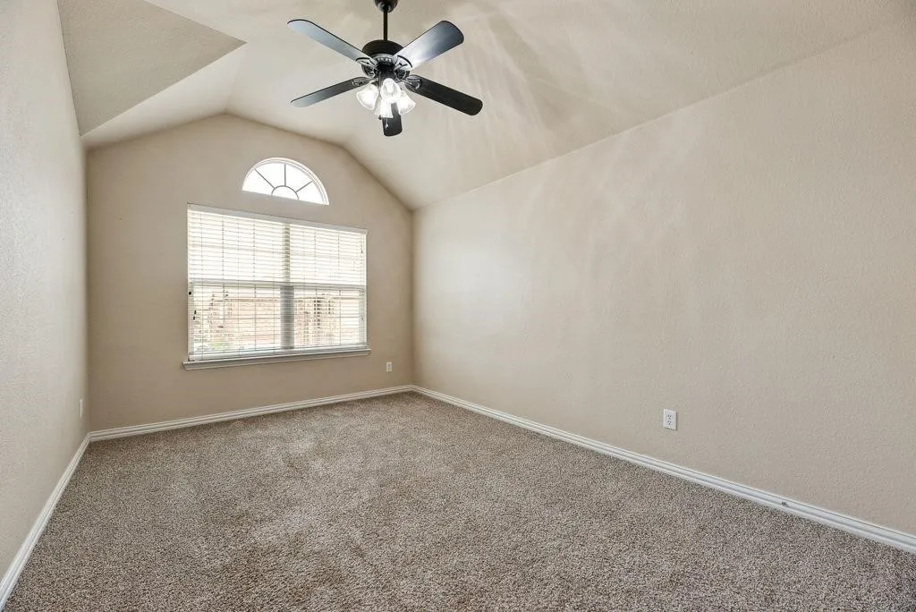Single Family Residence For Sale in Denton County , 1404 Ashby Drive, Lewisville, Texas 75067, 5 Bedroom, 3 Bathroom, 2 Garage spaces, 2,556 Sqft, built in 2013, mls#21413356, Real Estate Agent in Lewisville, Homes For Sale in Denton county, Homes For Sale in Lewisville, Realtor in Lewisville Texas, Real Estate Brokerage Independent Realty Texas, Luminita Cordes Realtor