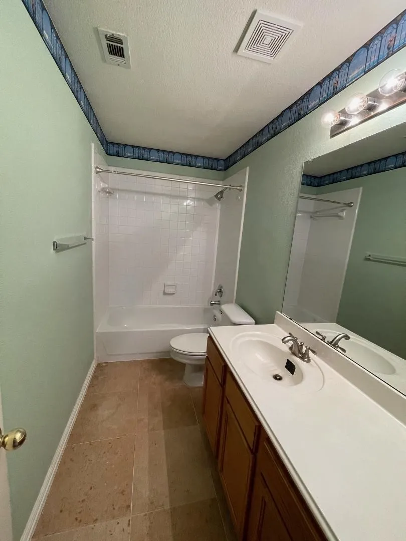 Single Family Residence For Rent in Collin County , 4518 Oak Shores Drive, Plano, Texas 75024, 4 Bedroom, 3 Bathroom, 2 Garage spaces, 3,016 Sqft, built in 1998, mls#21410870, Real Estate Agent in Plano, Homes For Rent in Collin county, Homes For Rent in Plano, Realtor in Plano Texas, Real Estate Brokerage Independent Realty Texas, Luminita Cordes Realtor