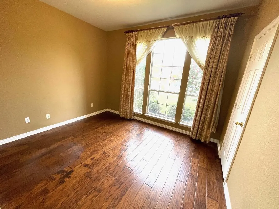 Single Family Residence For Rent in Collin County , 4518 Oak Shores Drive, Plano, Texas 75024, 4 Bedroom, 3 Bathroom, 2 Garage spaces, 3,016 Sqft, built in 1998, mls#21410870, Real Estate Agent in Plano, Homes For Rent in Collin county, Homes For Rent in Plano, Realtor in Plano Texas, Real Estate Brokerage Independent Realty Texas, Luminita Cordes Realtor