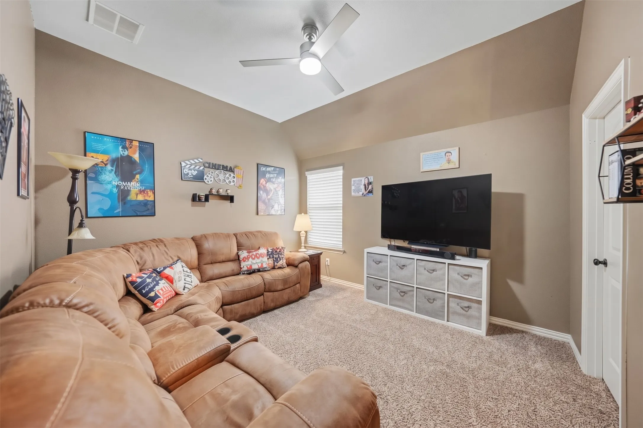 Single Family Residence For Sale in Collin County , 3714 Mesquite Court, Celina, Texas 75009, 5 Bedroom, 4 Bathroom, 3 Garage spaces, 4,091 Sqft, built in 2014, mls#21412433, Real Estate Agent in Celina, Homes For Sale in Collin county, Homes For Sale in Celina, Realtor in Celina Texas, Real Estate Brokerage Independent Realty Texas, Luminita Cordes Realtor