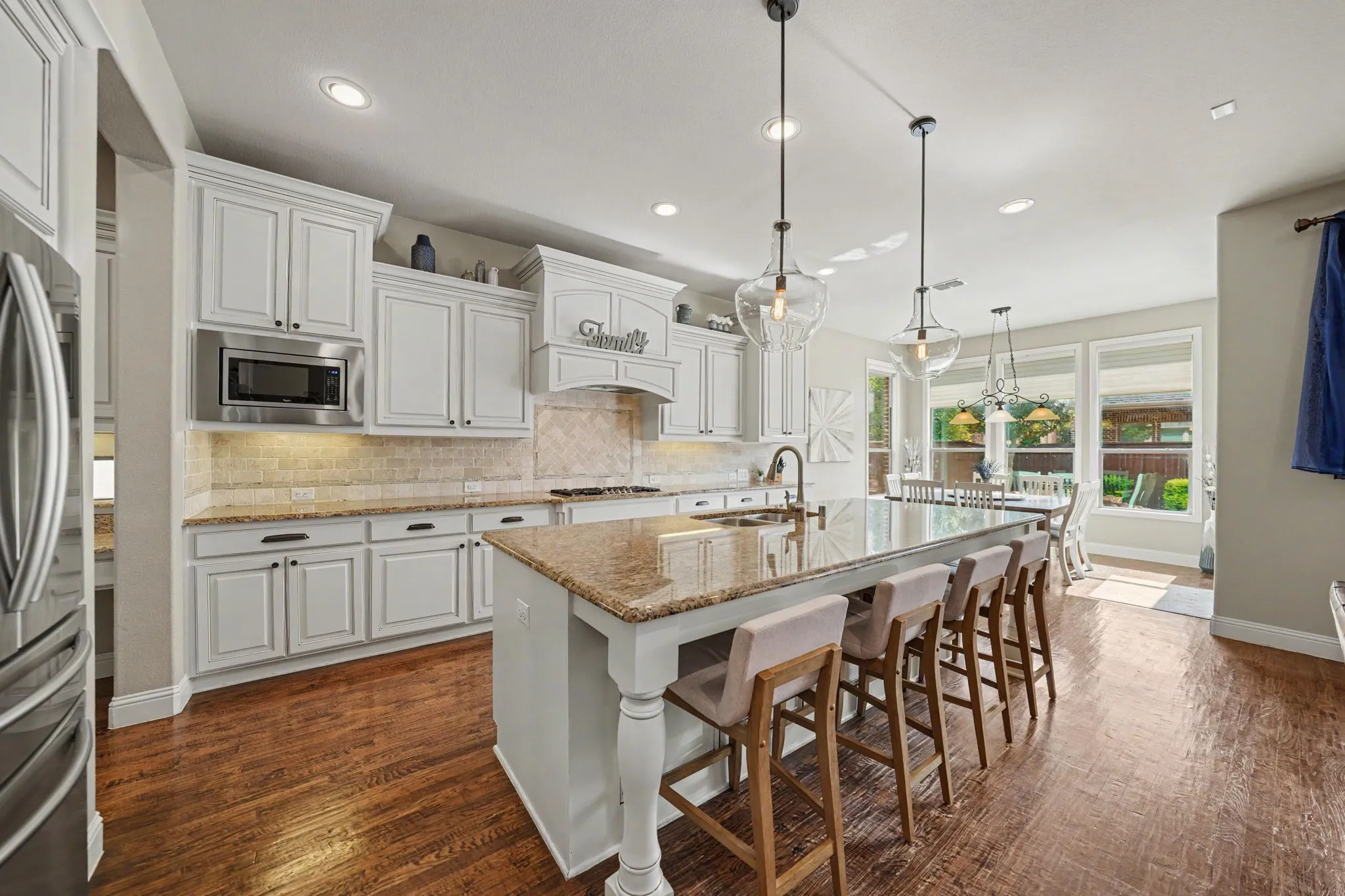 Single Family Residence For Sale in Collin County , 3714 Mesquite Court, Celina, Texas 75009, 5 Bedroom, 4 Bathroom, 3 Garage spaces, 4,091 Sqft, built in 2014, mls#21412433, Real Estate Agent in Celina, Homes For Sale in Collin county, Homes For Sale in Celina, Realtor in Celina Texas, Real Estate Brokerage Independent Realty Texas, Luminita Cordes Realtor