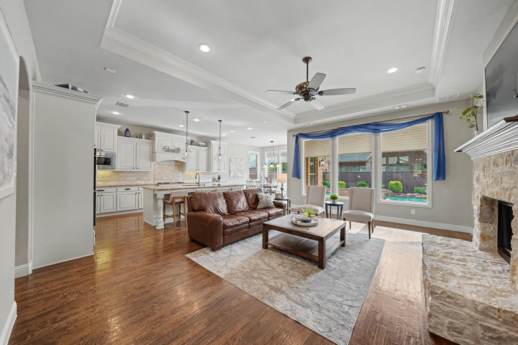 Single Family Residence For Sale in Collin County , 3714 Mesquite Court, Celina, Texas 75009, 5 Bedroom, 4 Bathroom, 3 Garage spaces, 4,091 Sqft, built in 2014, mls#21412433, Real Estate Agent in Celina, Homes For Sale in Collin county, Homes For Sale in Celina, Realtor in Celina Texas, Real Estate Brokerage Independent Realty Texas, Luminita Cordes Realtor
