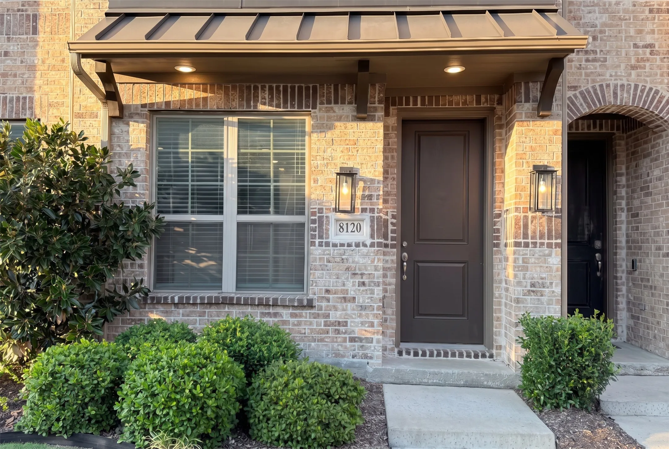 Townhouse For Sale in Collin County , 8120 Foraker Street, Frisco, Texas 75034, 3 Bedroom, 3 Bathroom, 2 Garage spaces, 2,146 Sqft, built in 2021, mls#21412490, Real Estate Agent in Frisco, Homes For Sale in Collin county, Homes For Sale in Frisco, Realtor in Frisco Texas, Real Estate Brokerage Independent Realty Texas, Luminita Cordes Realtor