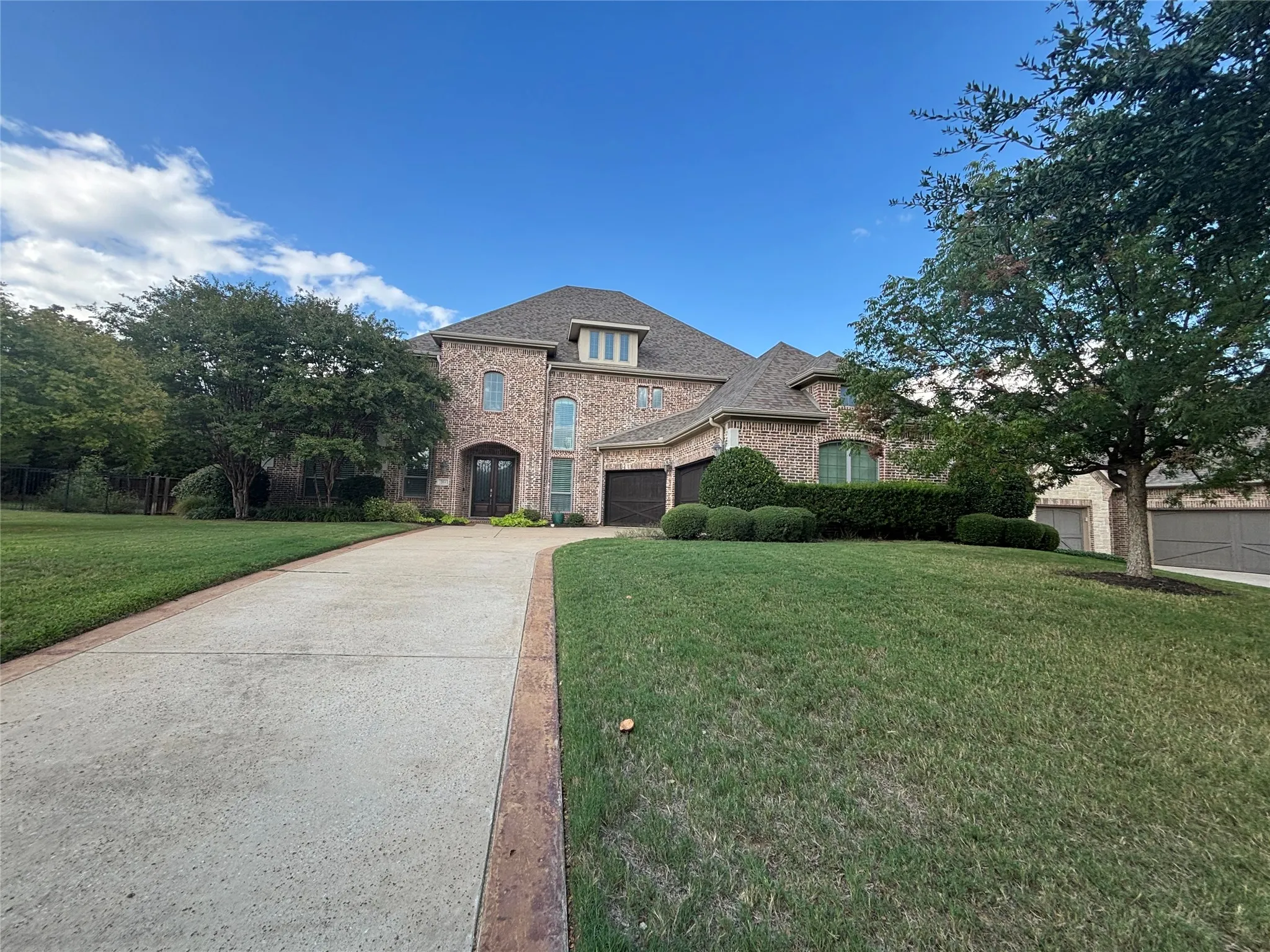 Single Family Residence For Sale