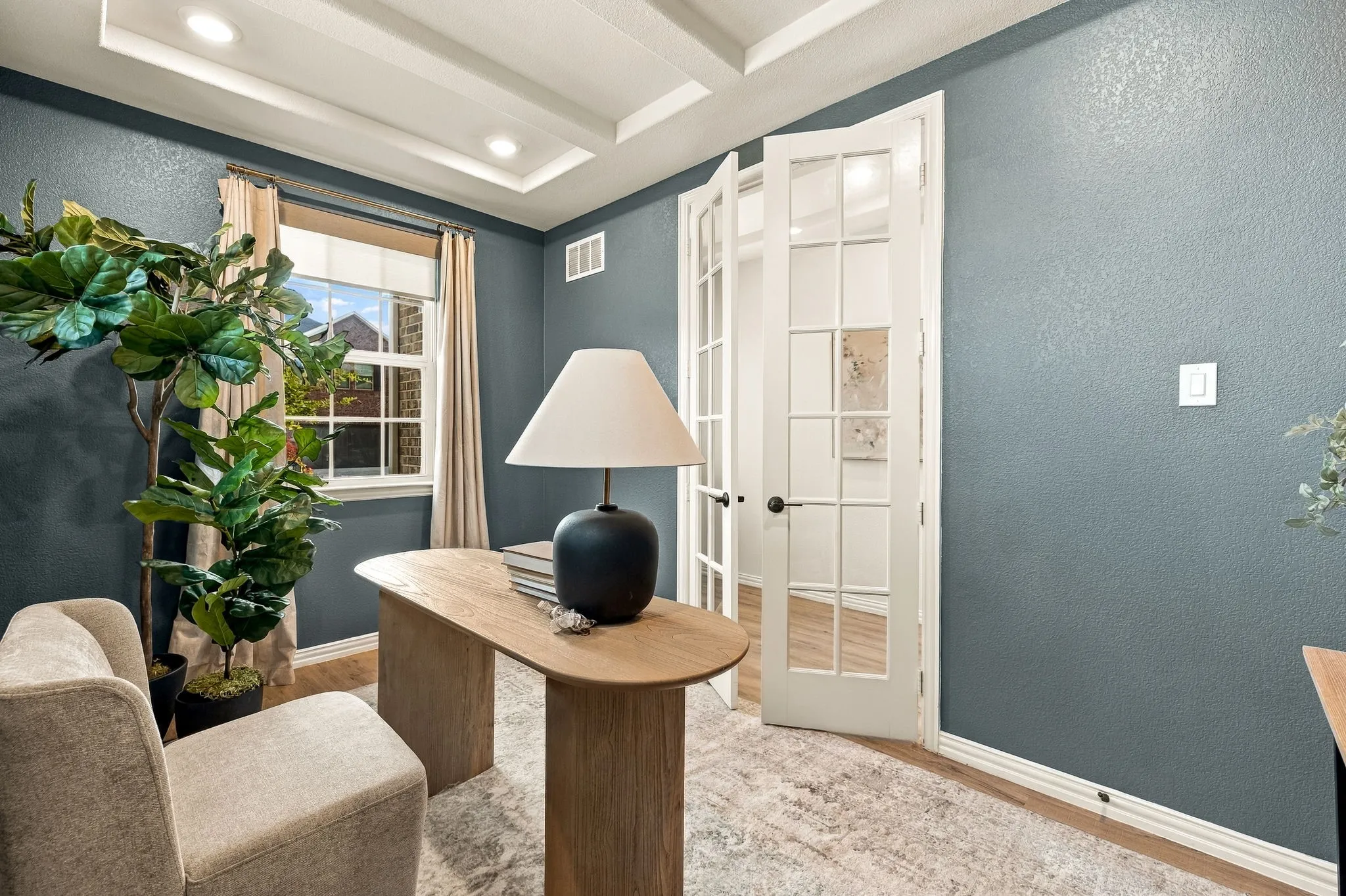 Single Family Residence For Sale in Denton County , 2329 Bella Court, Carrollton, Texas 75010, 3 Bedroom, 3 Bathroom, 2 Garage spaces, 2,405 Sqft, built in 2019, mls#21410394, Real Estate Agent in Carrollton, Homes For Sale in Denton county, Homes For Sale in Carrollton, Realtor in Carrollton Texas, Real Estate Brokerage Independent Realty Texas, Luminita Cordes Realtor