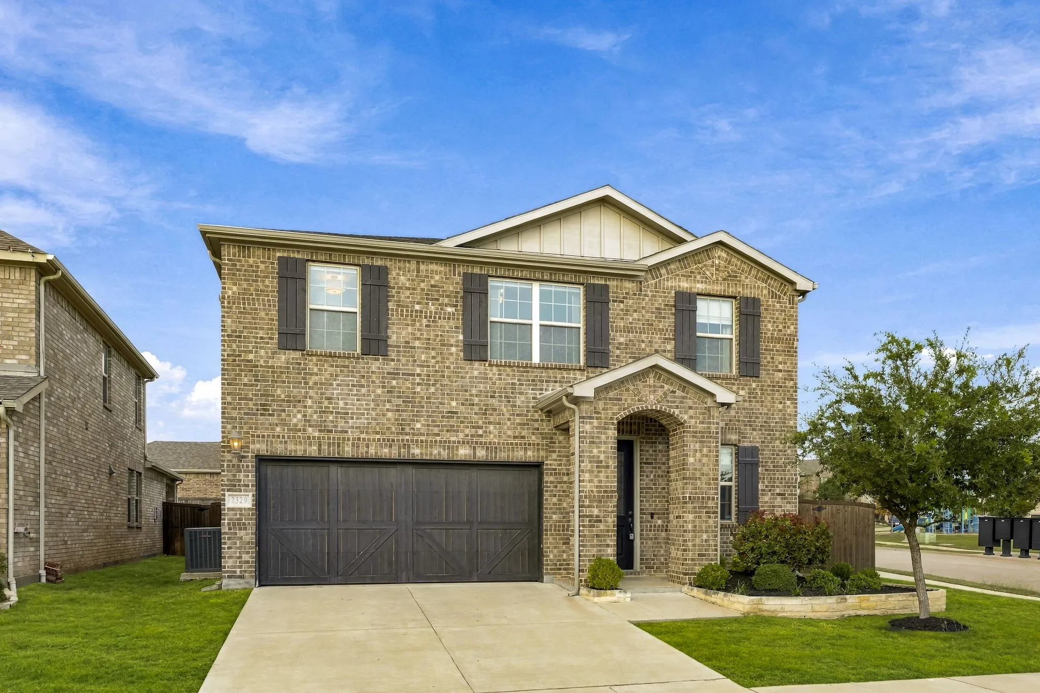 Single Family Residence For Sale in Denton County , 2329 Bella Court, Carrollton, Texas 75010, 3 Bedroom, 3 Bathroom, 2 Garage spaces, 2,405 Sqft, built in 2019, mls#21410394, Real Estate Agent in Carrollton, Homes For Sale in Denton county, Homes For Sale in Carrollton, Realtor in Carrollton Texas, Real Estate Brokerage Independent Realty Texas, Luminita Cordes Realtor