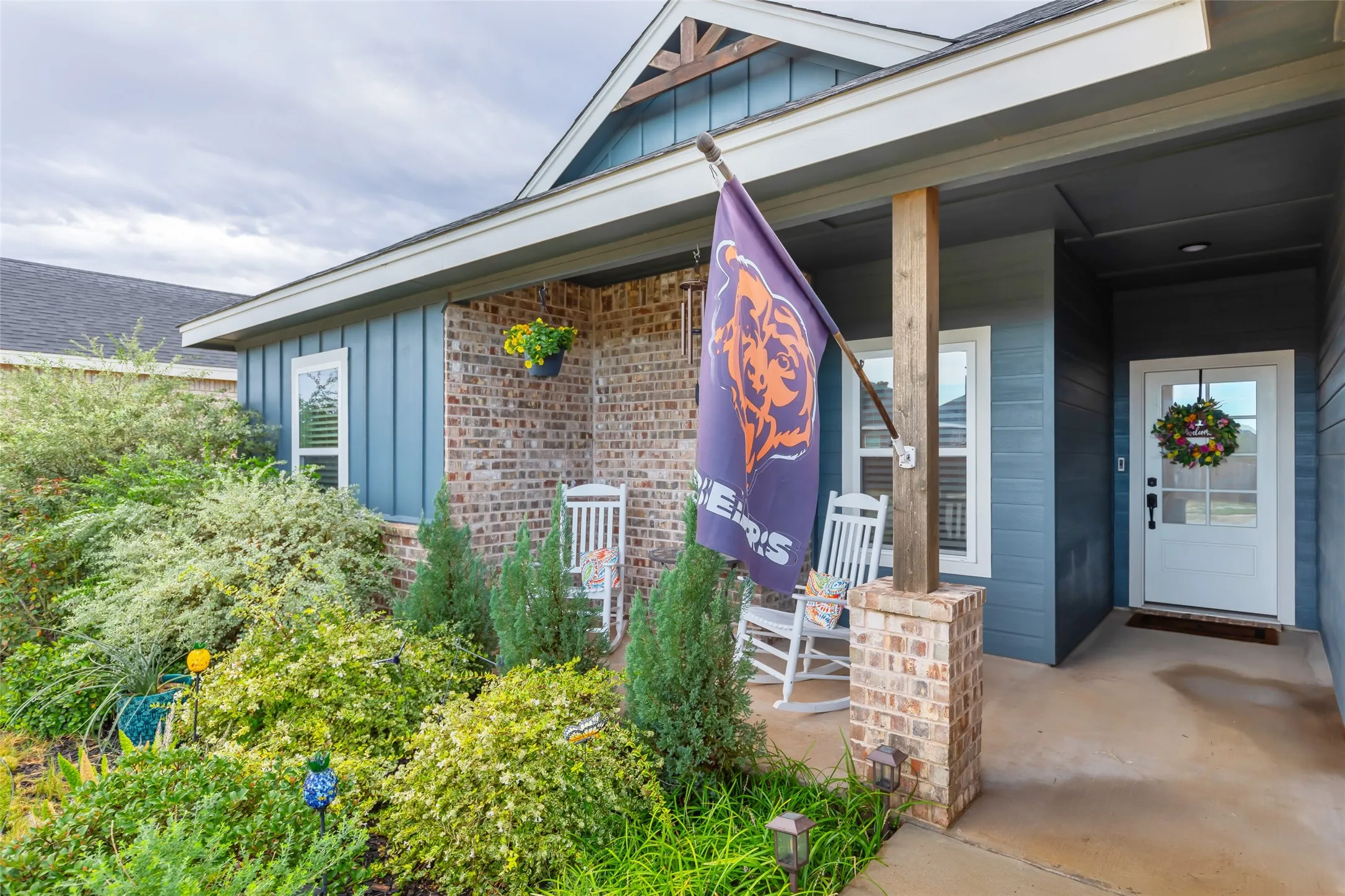 Single Family Residence For Sale in Taylor County , 207 Spring Park Way, Abilene, Texas 79602, 4 Bedroom, 2 Bathroom, 2 Garage spaces, 1,675 Sqft, built in 2020, mls#21402034, Real Estate Agent in Abilene, Homes For Sale in Taylor county, Homes For Sale in Abilene, Realtor in Abilene Texas, Real Estate Brokerage Independent Realty Texas, Luminita Cordes Realtor