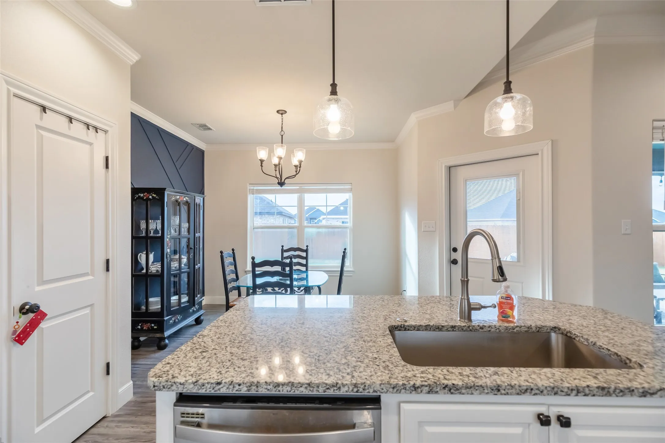 Single Family Residence For Sale in Taylor County , 207 Spring Park Way, Abilene, Texas 79602, 4 Bedroom, 2 Bathroom, 2 Garage spaces, 1,675 Sqft, built in 2020, mls#21402034, Real Estate Agent in Abilene, Homes For Sale in Taylor county, Homes For Sale in Abilene, Realtor in Abilene Texas, Real Estate Brokerage Independent Realty Texas, Luminita Cordes Realtor