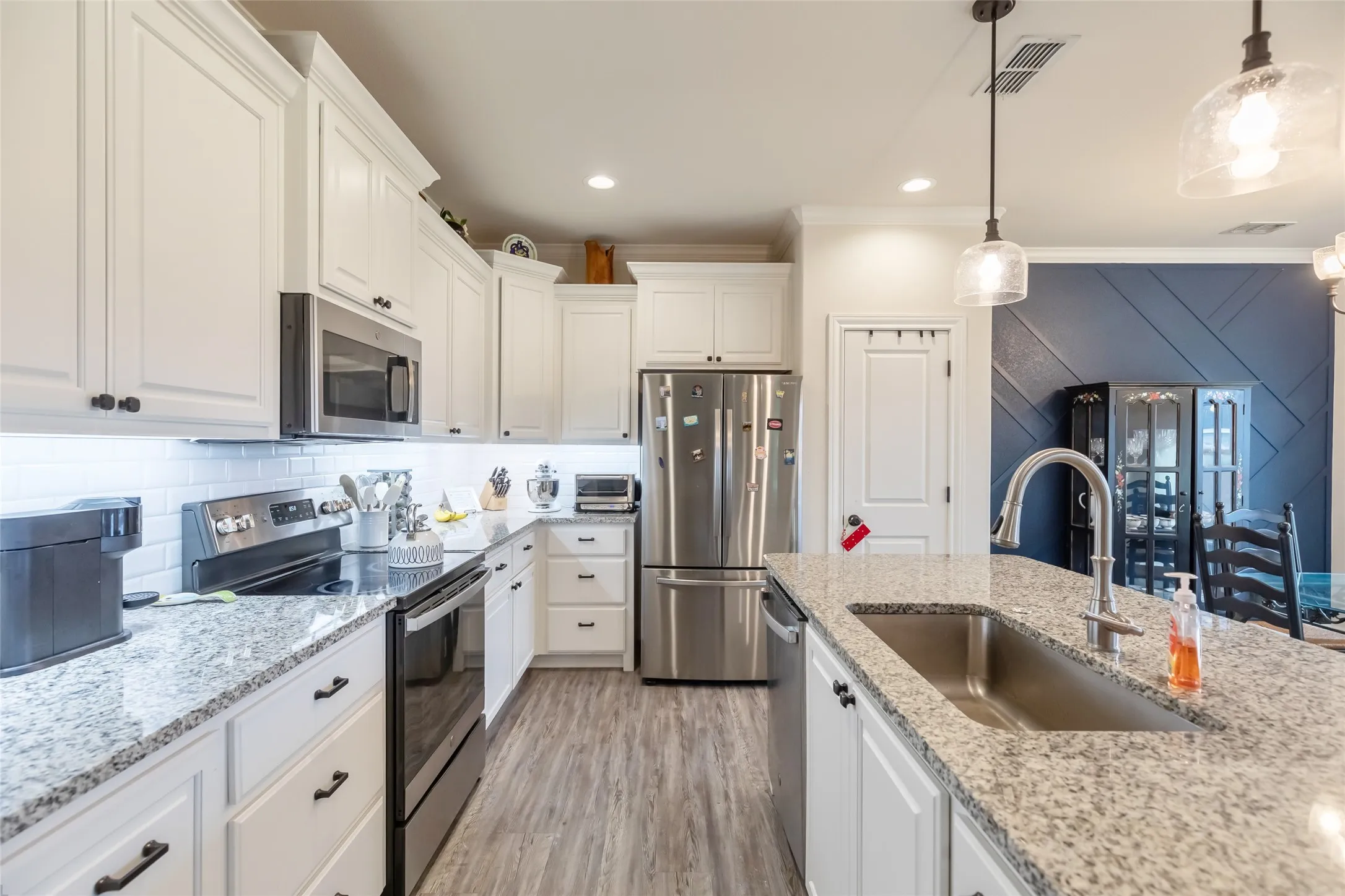 Single Family Residence For Sale in Taylor County , 207 Spring Park Way, Abilene, Texas 79602, 4 Bedroom, 2 Bathroom, 2 Garage spaces, 1,675 Sqft, built in 2020, mls#21402034, Real Estate Agent in Abilene, Homes For Sale in Taylor county, Homes For Sale in Abilene, Realtor in Abilene Texas, Real Estate Brokerage Independent Realty Texas, Luminita Cordes Realtor