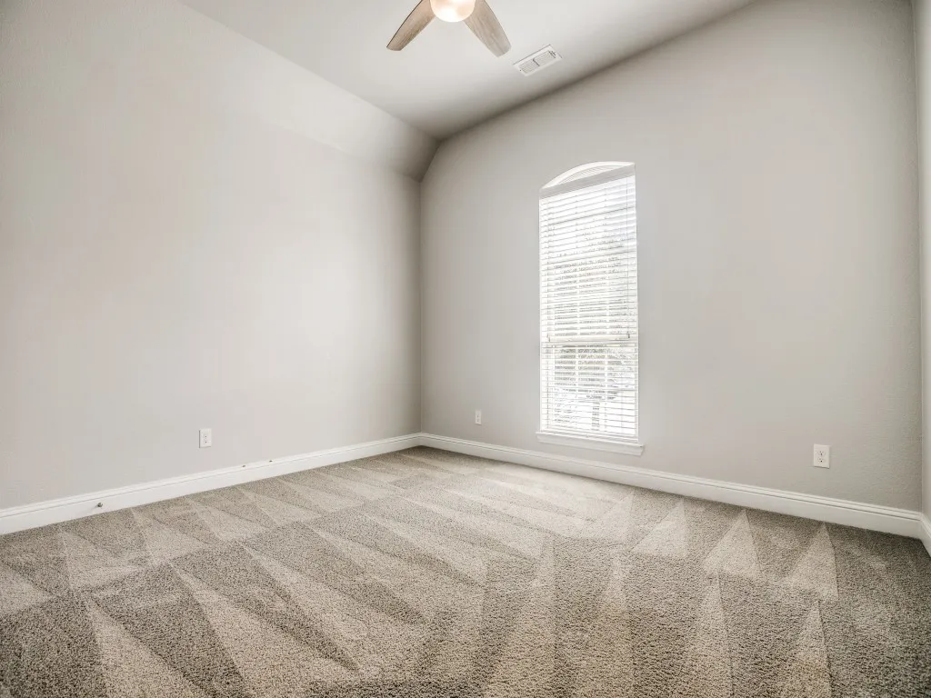 Single Family Residence For Rent in Collin County , 829 Underwood Lane, Celina, Texas 75009, 4 Bedroom, 3 Bathroom, 2 Garage spaces, 2,313 Sqft, built in 2017, mls#21409989, Real Estate Agent in Celina, Homes For Rent in Collin county, Homes For Rent in Celina, Realtor in Celina Texas, Real Estate Brokerage Independent Realty Texas, Luminita Cordes Realtor
