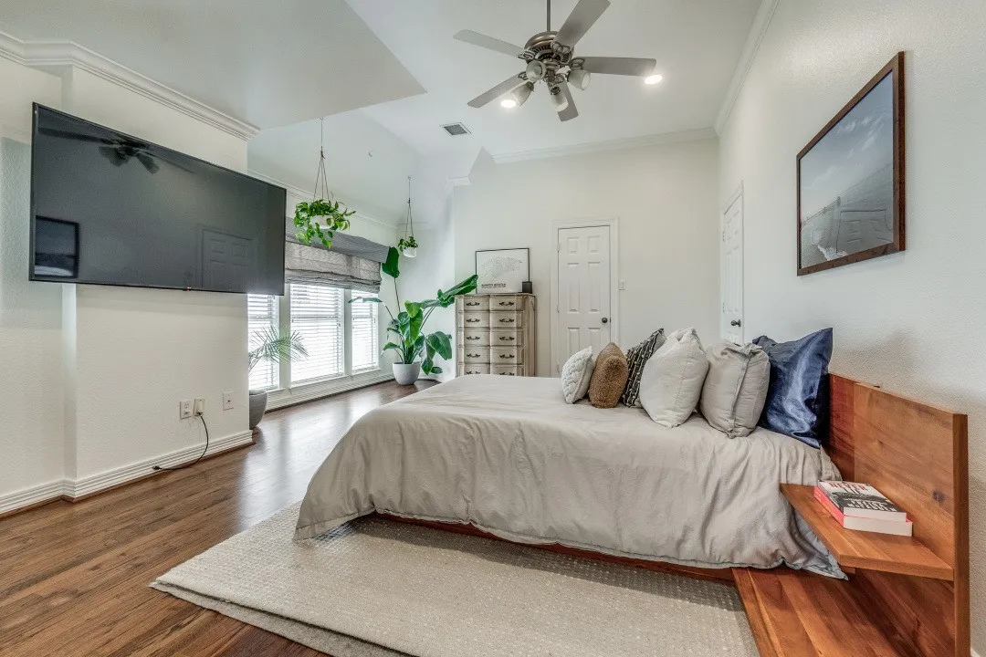 Townhouse For Rent in Dallas County , 2910 State Street, Dallas, Texas 75204, 3 Bedroom, 4 Bathroom, 2 Garage spaces, 2,132 Sqft, built in 2001, mls#21413031, Real Estate Agent in Dallas, Homes For Rent in Dallas county, Homes For Rent in Dallas, Realtor in Dallas Texas, Real Estate Brokerage Independent Realty Texas, Luminita Cordes Realtor
