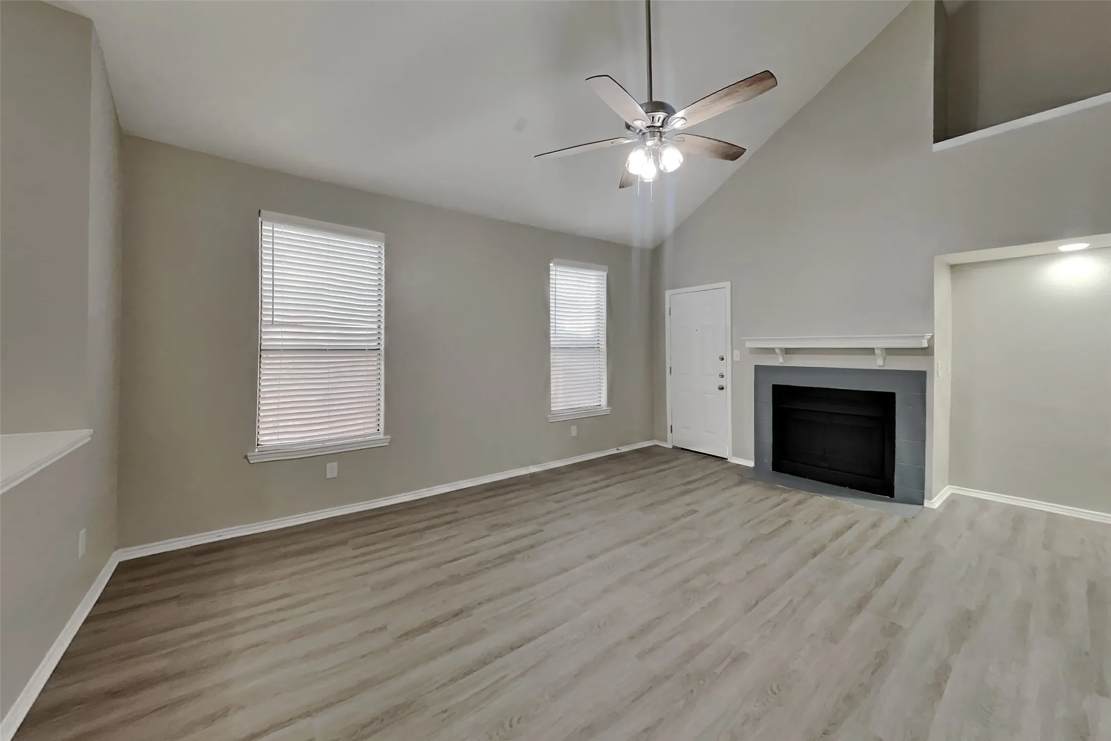 Single Family Residence For Rent in Denton County , 4315 Harvest Hill Road, Carrollton, Texas 75010, 3 Bedroom, 2 Bathroom, 2 Garage spaces, 2,008 Sqft, built in 1987, mls#21413629, Real Estate Agent in Carrollton, Homes For Rent in Denton county, Homes For Rent in Carrollton, Realtor in Carrollton Texas, Real Estate Brokerage Independent Realty Texas, Luminita Cordes Realtor