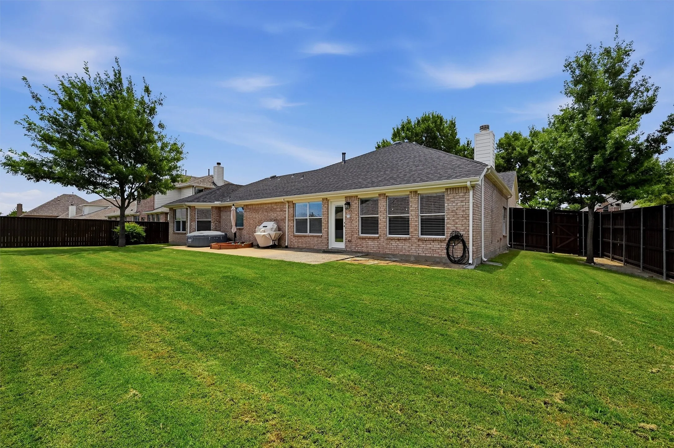 Single Family Residence For Rent in Collin County , 1341 Cedar Lake Drive, Prosper, Texas 75078, 4 Bedroom, 2 Bathroom, 3 Garage spaces, 2,818 Sqft, built in 2005, mls#21413394, Real Estate Agent in Prosper, Homes For Rent in Collin county, Homes For Rent in Prosper, Realtor in Prosper Texas, Real Estate Brokerage Independent Realty Texas, Luminita Cordes Realtor