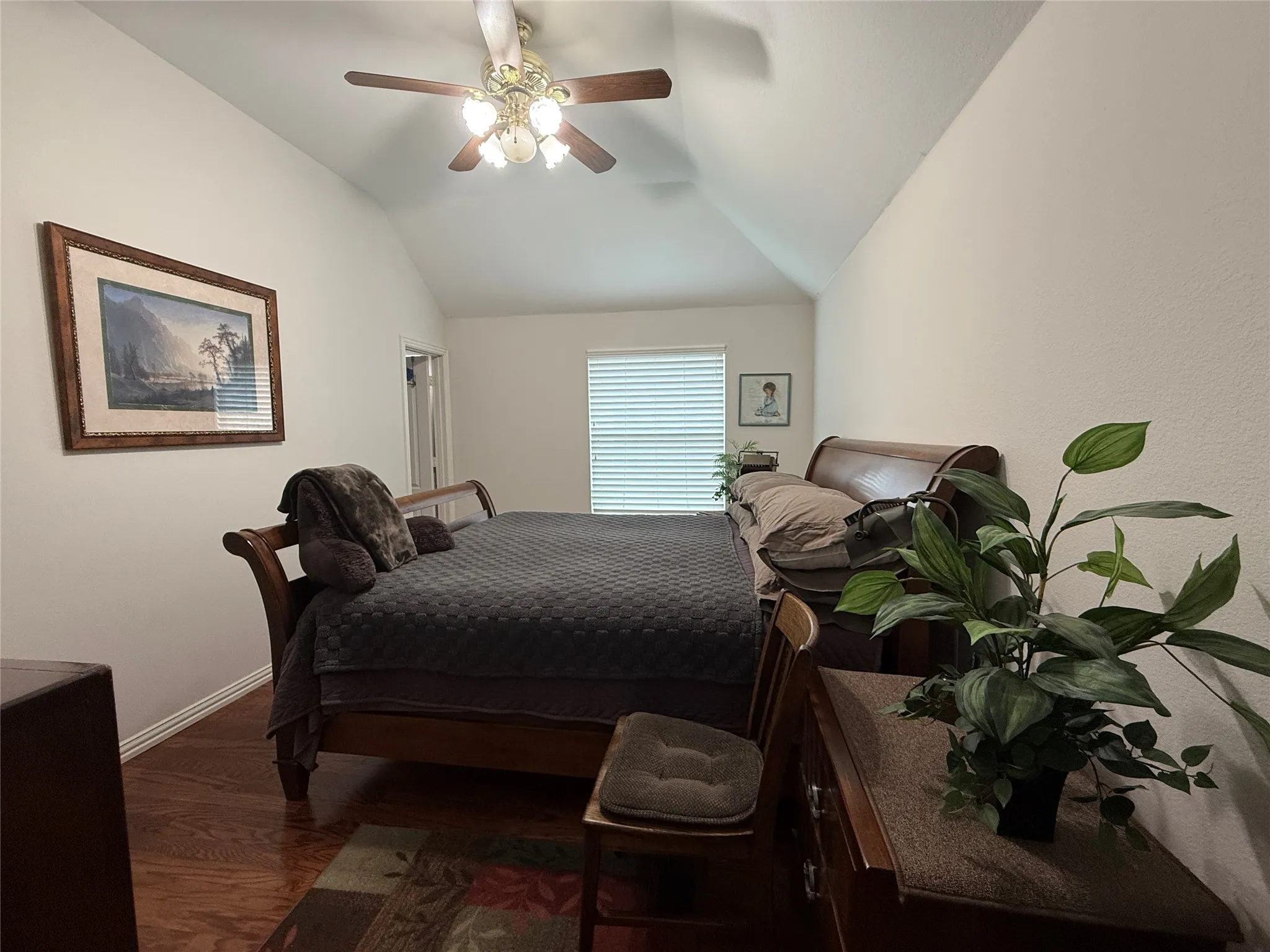 Single Family Residence For Rent in Collin County , 6821 Patrick Lane, Plano, Texas 75024, 4 Bedroom, 4 Bathroom, 2 Garage spaces, 3,296 Sqft, built in 1995, mls#21409882, Real Estate Agent in Plano, Homes For Rent in Collin county, Homes For Rent in Plano, Realtor in Plano Texas, Real Estate Brokerage Independent Realty Texas, Luminita Cordes Realtor