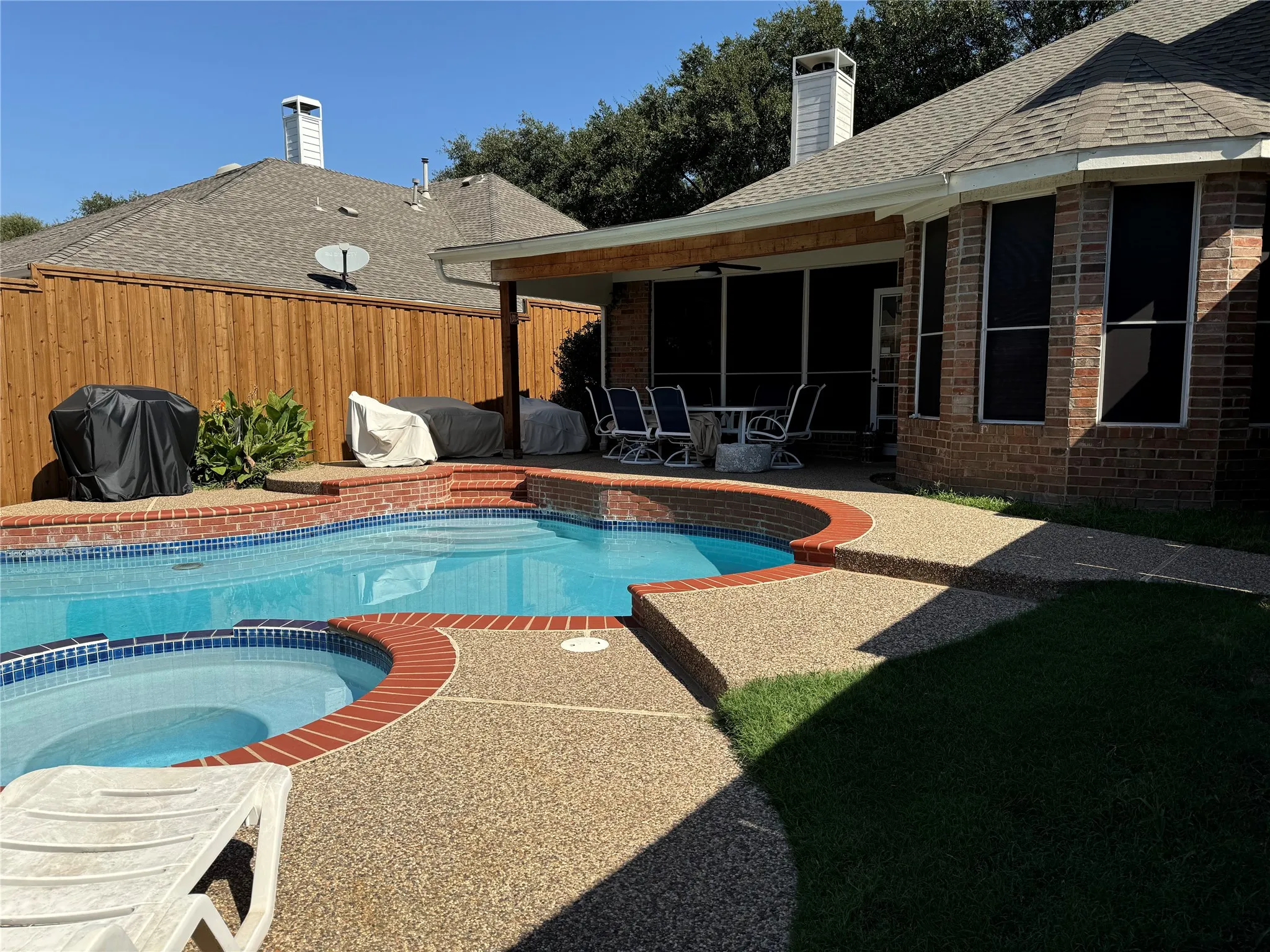 Single Family Residence For Rent in Collin County , 6821 Patrick Lane, Plano, Texas 75024, 4 Bedroom, 4 Bathroom, 2 Garage spaces, 3,296 Sqft, built in 1995, mls#21409882, Real Estate Agent in Plano, Homes For Rent in Collin county, Homes For Rent in Plano, Realtor in Plano Texas, Real Estate Brokerage Independent Realty Texas, Luminita Cordes Realtor