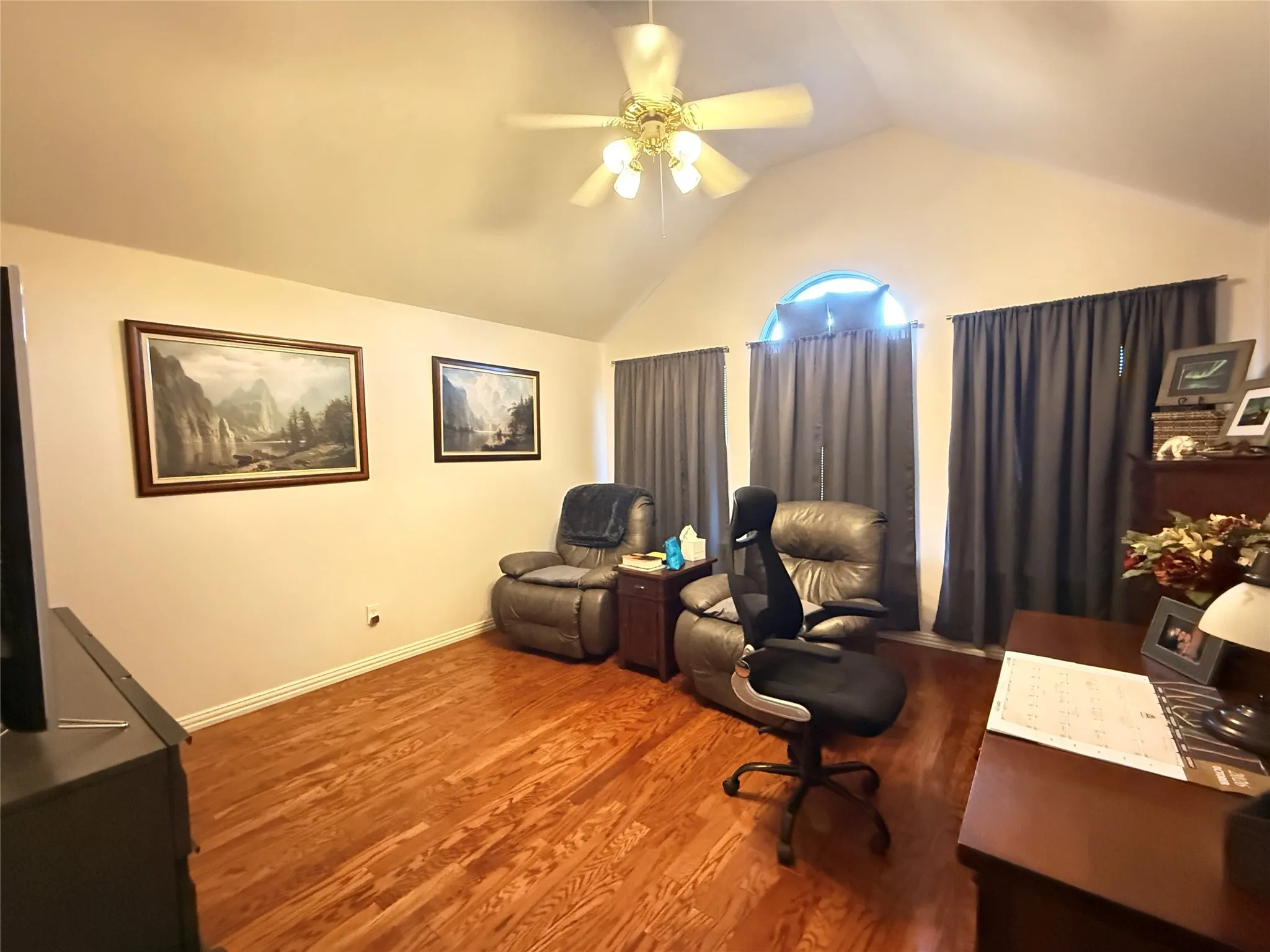 Single Family Residence For Rent in Collin County , 6821 Patrick Lane, Plano, Texas 75024, 4 Bedroom, 4 Bathroom, 2 Garage spaces, 3,296 Sqft, built in 1995, mls#21409882, Real Estate Agent in Plano, Homes For Rent in Collin county, Homes For Rent in Plano, Realtor in Plano Texas, Real Estate Brokerage Independent Realty Texas, Luminita Cordes Realtor