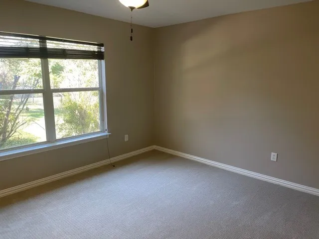 Single Family Residence For Rent in Denton County , 11705 Oak Brook Court, Denton, Texas 76207, 2 Bedroom, 2 Bathroom, 2 Garage spaces, 1,937 Sqft, built in 2006, mls#21383715, Real Estate Agent in Denton, Homes For Rent in Denton county, Homes For Rent in Denton, Realtor in Denton Texas, Real Estate Brokerage Independent Realty Texas, Luminita Cordes Realtor