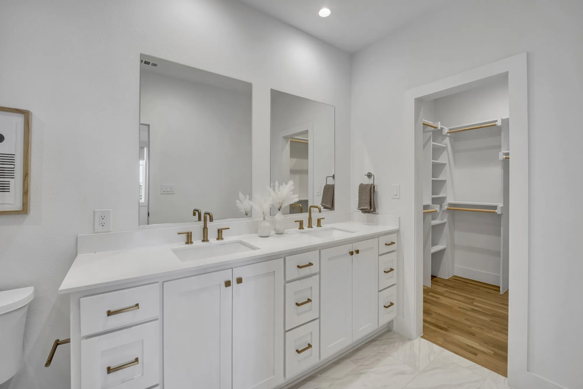 Condominium For Sale in Dallas County , 7207 Gaston Avenue 906, Dallas, Texas 75206, 2 Bedroom, 3 Bathroom, 2 Garage spaces, 1,649 Sqft, built in 2024, mls#21413663, Real Estate Agent in Dallas, Homes For Sale in Dallas county, Homes For Sale in Dallas, Realtor in Dallas Texas, Real Estate Brokerage Independent Realty Texas, Luminita Cordes Realtor