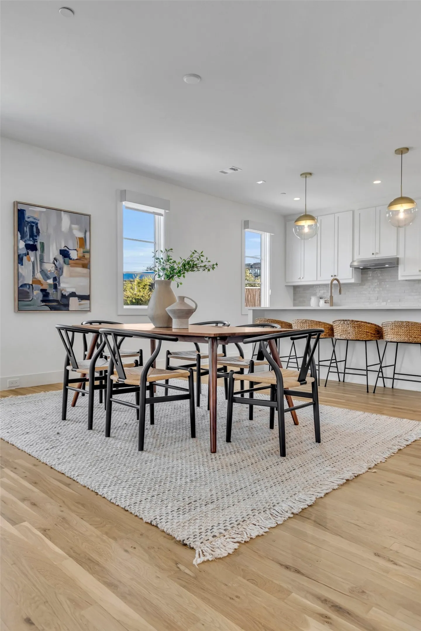 Condominium For Sale in Dallas County , 7207 Gaston Avenue 906, Dallas, Texas 75206, 2 Bedroom, 3 Bathroom, 2 Garage spaces, 1,649 Sqft, built in 2024, mls#21413663, Real Estate Agent in Dallas, Homes For Sale in Dallas county, Homes For Sale in Dallas, Realtor in Dallas Texas, Real Estate Brokerage Independent Realty Texas, Luminita Cordes Realtor