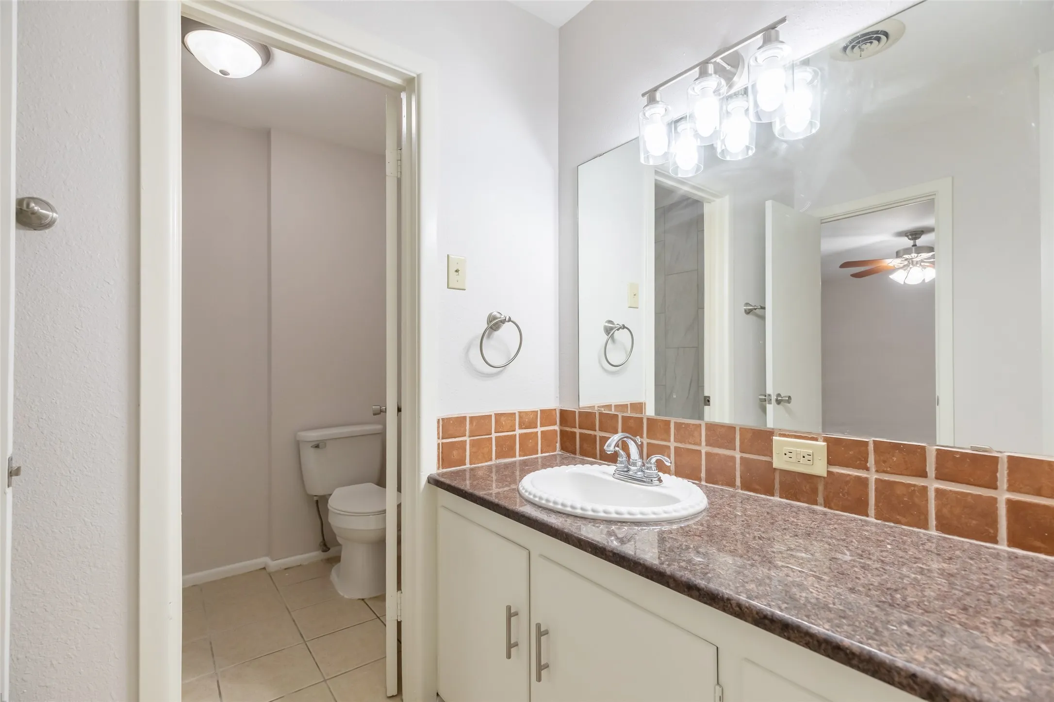 Single Family Residence For Sale in Taylor County , 2966 Arrowhead Drive, Abilene, Texas 79606, 3 Bedroom, 2 Bathroom, 2 Garage spaces, 1,840 Sqft, built in 1964, mls#21409872, Real Estate Agent in Abilene, Homes For Sale in Taylor county, Homes For Sale in Abilene, Realtor in Abilene Texas, Real Estate Brokerage Independent Realty Texas, Luminita Cordes Realtor