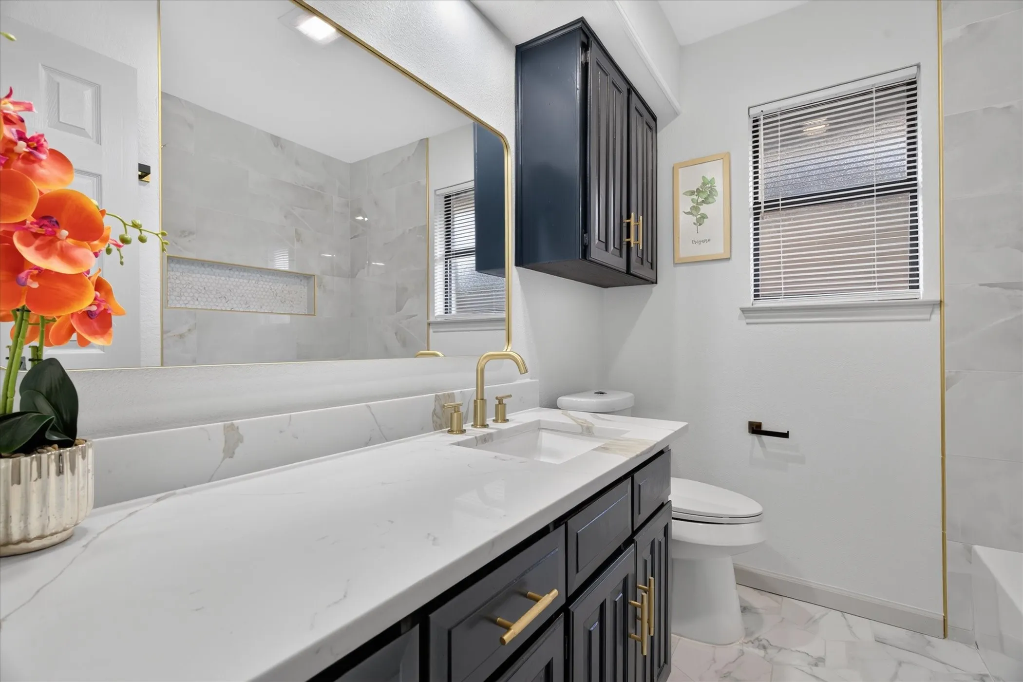 Single Family Residence For Sale in Tarrant County , 10117 Stoneleigh Drive, Benbrook, Texas 76126, 4 Bedroom, 2 Bathroom, 2 Garage spaces, 2,240 Sqft, built in 1984, mls#21412633, Real Estate Agent in Benbrook, Homes For Sale in Tarrant county, Homes For Sale in Benbrook, Realtor in Benbrook Texas, Real Estate Brokerage Independent Realty Texas, Luminita Cordes Realtor
