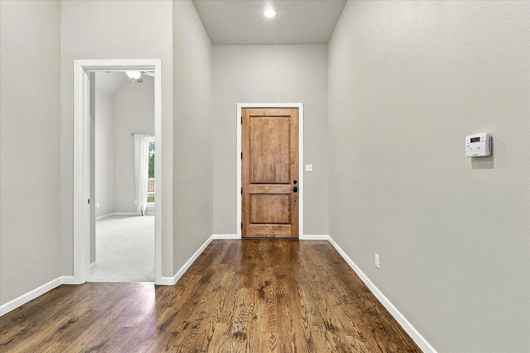 Single Family Residence For Sale in Denton County , 304 Thistle Ridge, Denton, Texas 76210, 3 Bedroom, 4 Bathroom, 2 Garage spaces, 3,188 Sqft, built in 2015, mls#21413205, Real Estate Agent in Denton, Homes For Sale in Denton county, Homes For Sale in Denton, Realtor in Denton Texas, Real Estate Brokerage Independent Realty Texas, Luminita Cordes Realtor