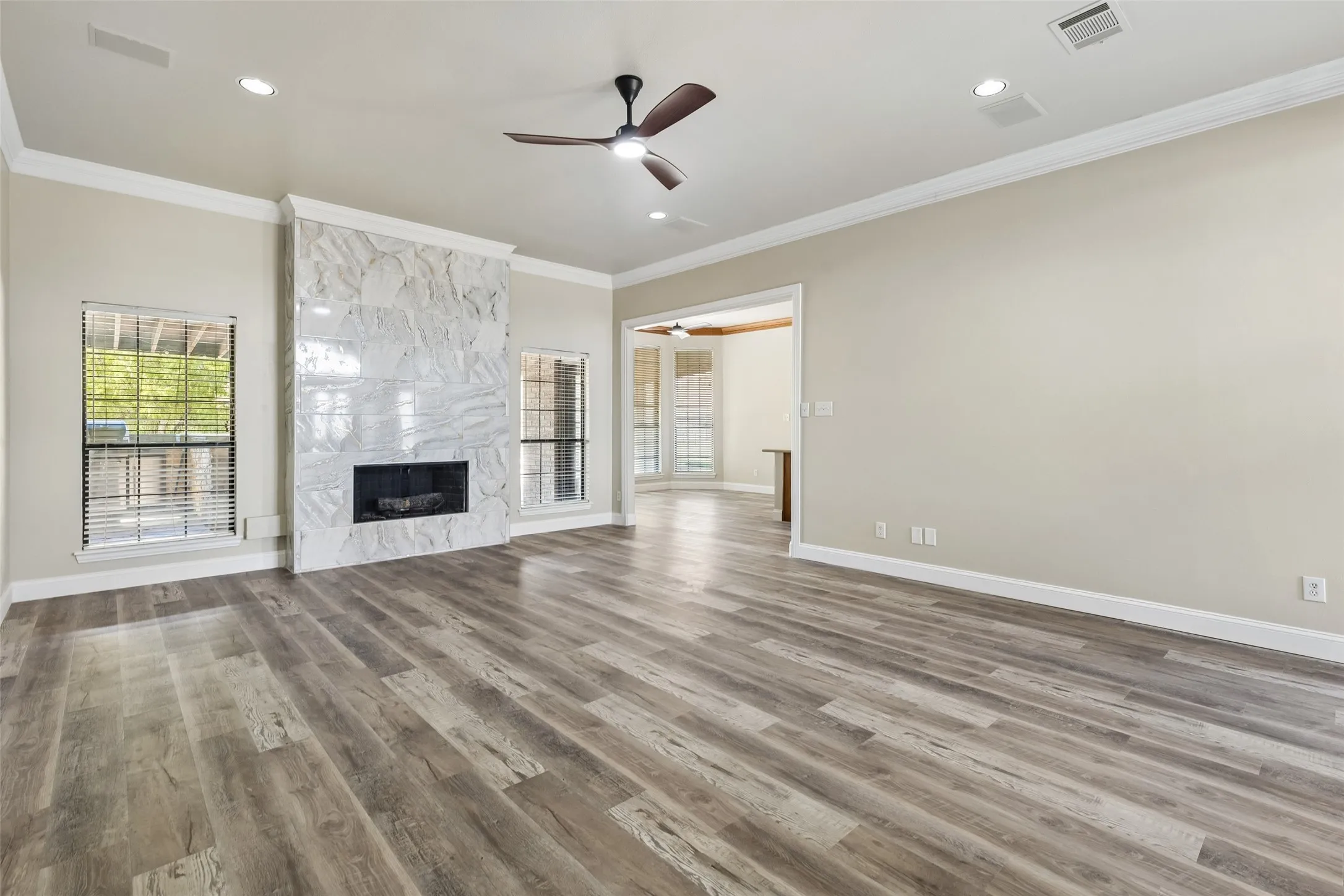 Single Family Residence For Sale in Kaufman County , 10377 W Dublin Drive, Forney, Texas 75126, 3 Bedroom, 4 Bathroom, 2 Garage spaces, 2,266 Sqft, built in 1999, mls#21412915, Real Estate Agent in Forney, Homes For Sale in Kaufman county, Homes For Sale in Forney, Realtor in Forney Texas, Real Estate Brokerage Independent Realty Texas, Luminita Cordes Realtor