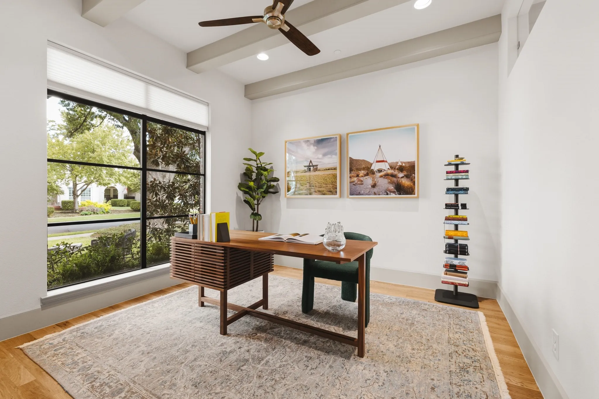 Single Family Residence For Sale in Dallas County , 4333 Emerson Avenue, University Park, Texas 75205, 4 Bedroom, 5 Bathroom, 2 Garage spaces, 3,427 Sqft, built in 2020, mls#21412650, Real Estate Agent in University Park, Homes For Sale in Dallas county, Homes For Sale in University Park, Realtor in University Park Texas, Real Estate Brokerage Independent Realty Texas, Luminita Cordes Realtor