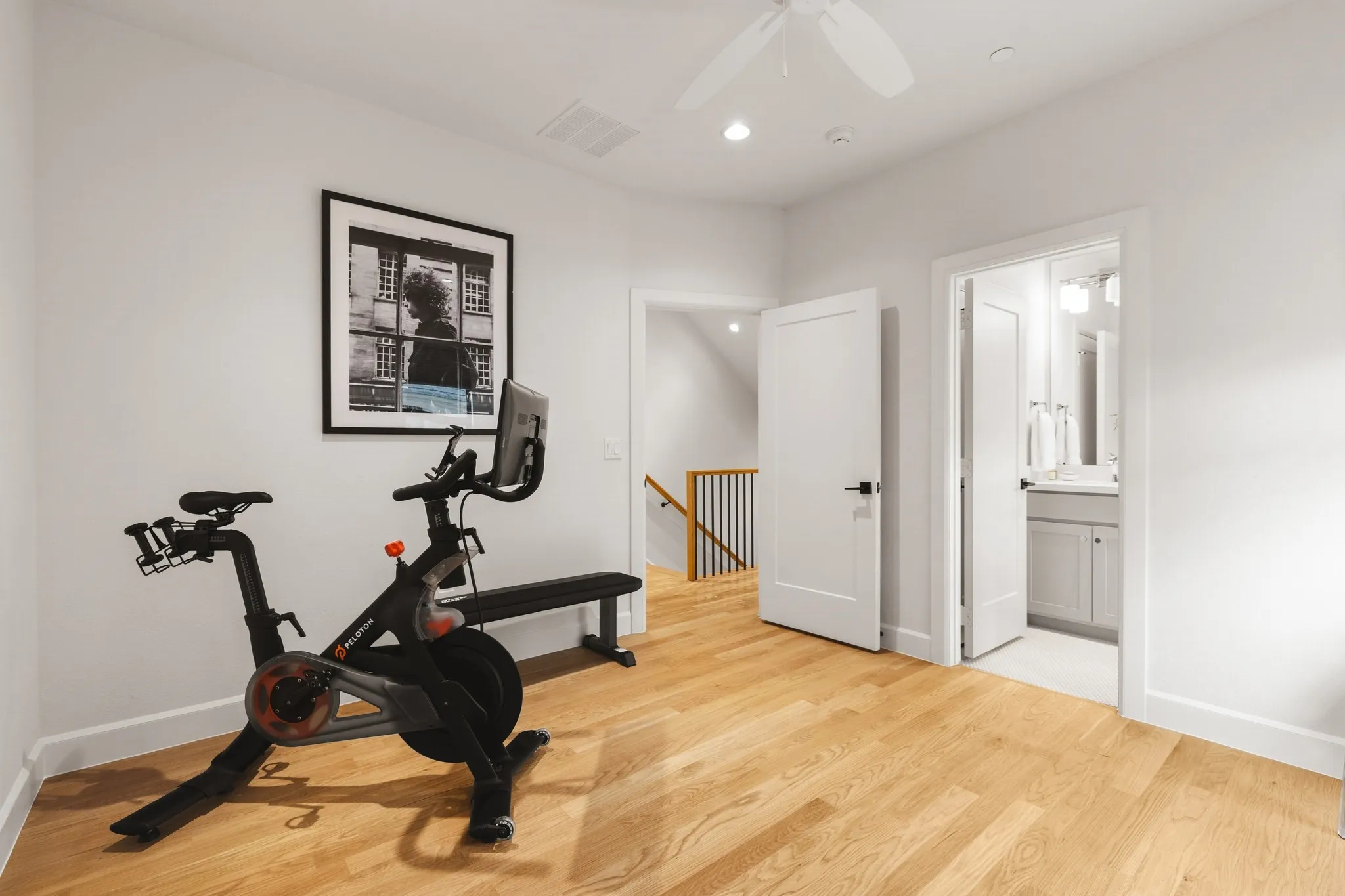 Single Family Residence For Sale in Dallas County , 4333 Emerson Avenue, University Park, Texas 75205, 4 Bedroom, 5 Bathroom, 2 Garage spaces, 3,427 Sqft, built in 2020, mls#21412650, Real Estate Agent in University Park, Homes For Sale in Dallas county, Homes For Sale in University Park, Realtor in University Park Texas, Real Estate Brokerage Independent Realty Texas, Luminita Cordes Realtor