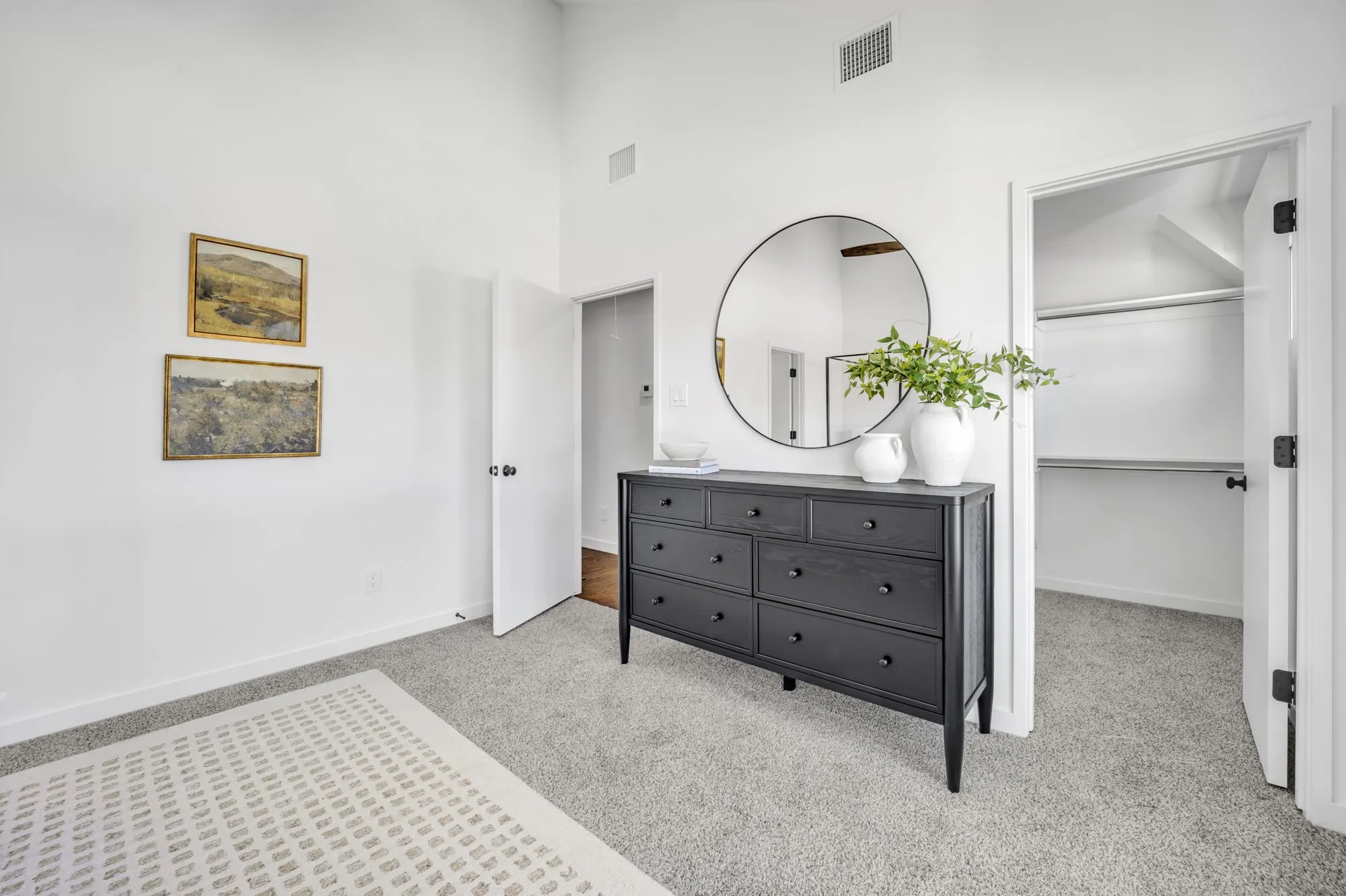 Condominium For Rent in Dallas County , 5806 Bryan Parkway 104, Dallas, Texas 75206, 2 Bedroom, 3 Bathroom, 2 Garage spaces, 1,500 Sqft, built in 2025, mls#21413784, Real Estate Agent in Dallas, Homes For Rent in Dallas county, Homes For Rent in Dallas, Realtor in Dallas Texas, Real Estate Brokerage Independent Realty Texas, Luminita Cordes Realtor