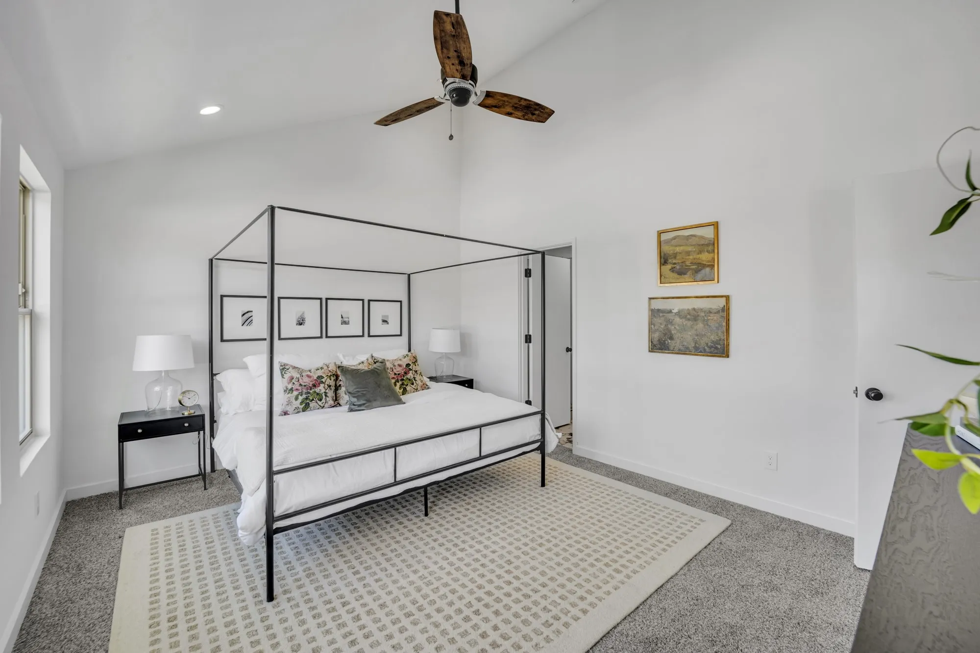 Condominium For Rent in Dallas County , 5806 Bryan Parkway 104, Dallas, Texas 75206, 2 Bedroom, 3 Bathroom, 2 Garage spaces, 1,500 Sqft, built in 2025, mls#21413784, Real Estate Agent in Dallas, Homes For Rent in Dallas county, Homes For Rent in Dallas, Realtor in Dallas Texas, Real Estate Brokerage Independent Realty Texas, Luminita Cordes Realtor