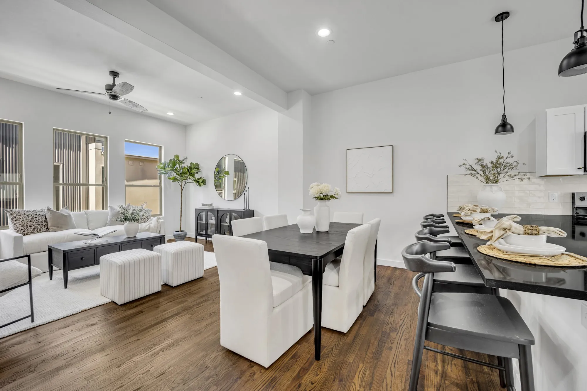 Condominium For Rent in Dallas County , 5806 Bryan Parkway 104, Dallas, Texas 75206, 2 Bedroom, 3 Bathroom, 2 Garage spaces, 1,500 Sqft, built in 2025, mls#21413784, Real Estate Agent in Dallas, Homes For Rent in Dallas county, Homes For Rent in Dallas, Realtor in Dallas Texas, Real Estate Brokerage Independent Realty Texas, Luminita Cordes Realtor