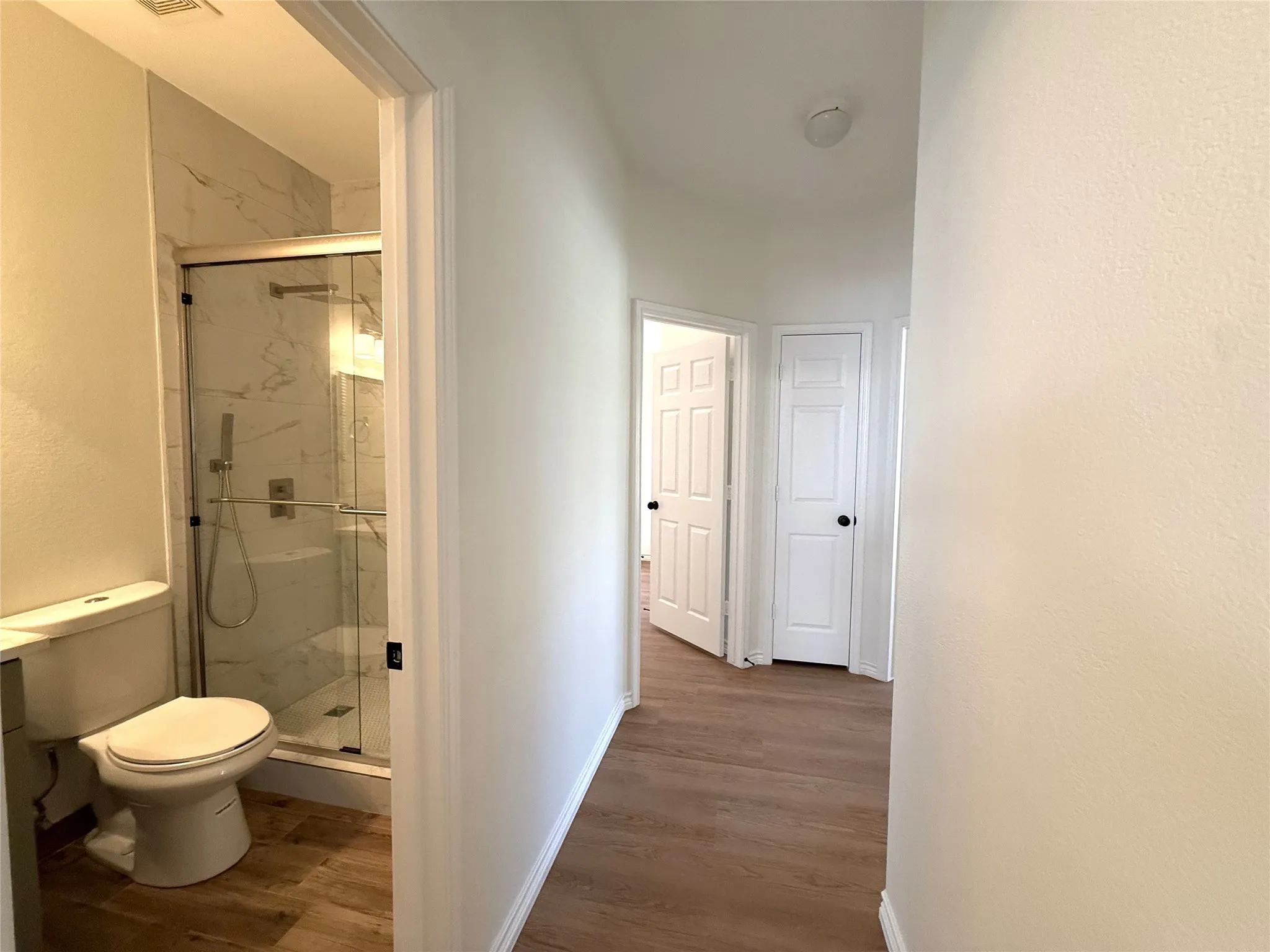 Single Family Residence For Sale in Collin County , 2508 Deer Horn Drive, Plano, Texas 75025, 4 Bedroom, 2 Bathroom, 2 Garage spaces, 2,070 Sqft, built in 1998, mls#21410225, Real Estate Agent in Plano, Homes For Sale in Collin county, Homes For Sale in Plano, Realtor in Plano Texas, Real Estate Brokerage Independent Realty Texas, Luminita Cordes Realtor
