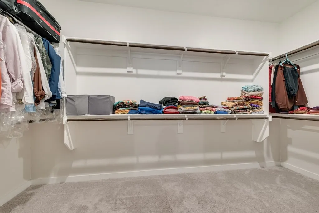 Single Family Residence For Sale in Kaufman County , 801 Vineyard Way, Forney, Texas 75126, 4 Bedroom, 3 Bathroom, 3 Garage spaces, 2,515 Sqft, built in 2024, mls#21409564, Real Estate Agent in Forney, Homes For Sale in Kaufman county, Homes For Sale in Forney, Realtor in Forney Texas, Real Estate Brokerage Independent Realty Texas, Luminita Cordes Realtor