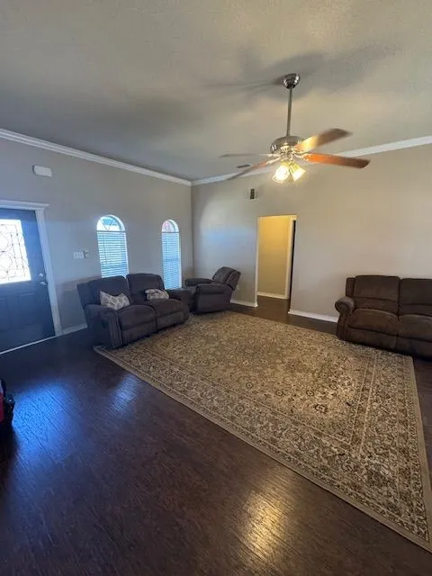 Single Family Residence For Rent in Taylor County , 134 Prairie Harvest Road, Abilene, Texas 79602, 4 Bedroom, 2 Bathroom, 3 Garage spaces, 1,804 Sqft, built in 2007, mls#21413824, Real Estate Agent in Abilene, Homes For Rent in Taylor county, Homes For Rent in Abilene, Realtor in Abilene Texas, Real Estate Brokerage Independent Realty Texas, Luminita Cordes Realtor