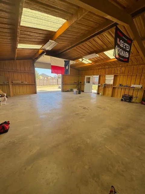 Single Family Residence For Rent in Taylor County , 134 Prairie Harvest Road, Abilene, Texas 79602, 4 Bedroom, 2 Bathroom, 3 Garage spaces, 1,804 Sqft, built in 2007, mls#21413824, Real Estate Agent in Abilene, Homes For Rent in Taylor county, Homes For Rent in Abilene, Realtor in Abilene Texas, Real Estate Brokerage Independent Realty Texas, Luminita Cordes Realtor